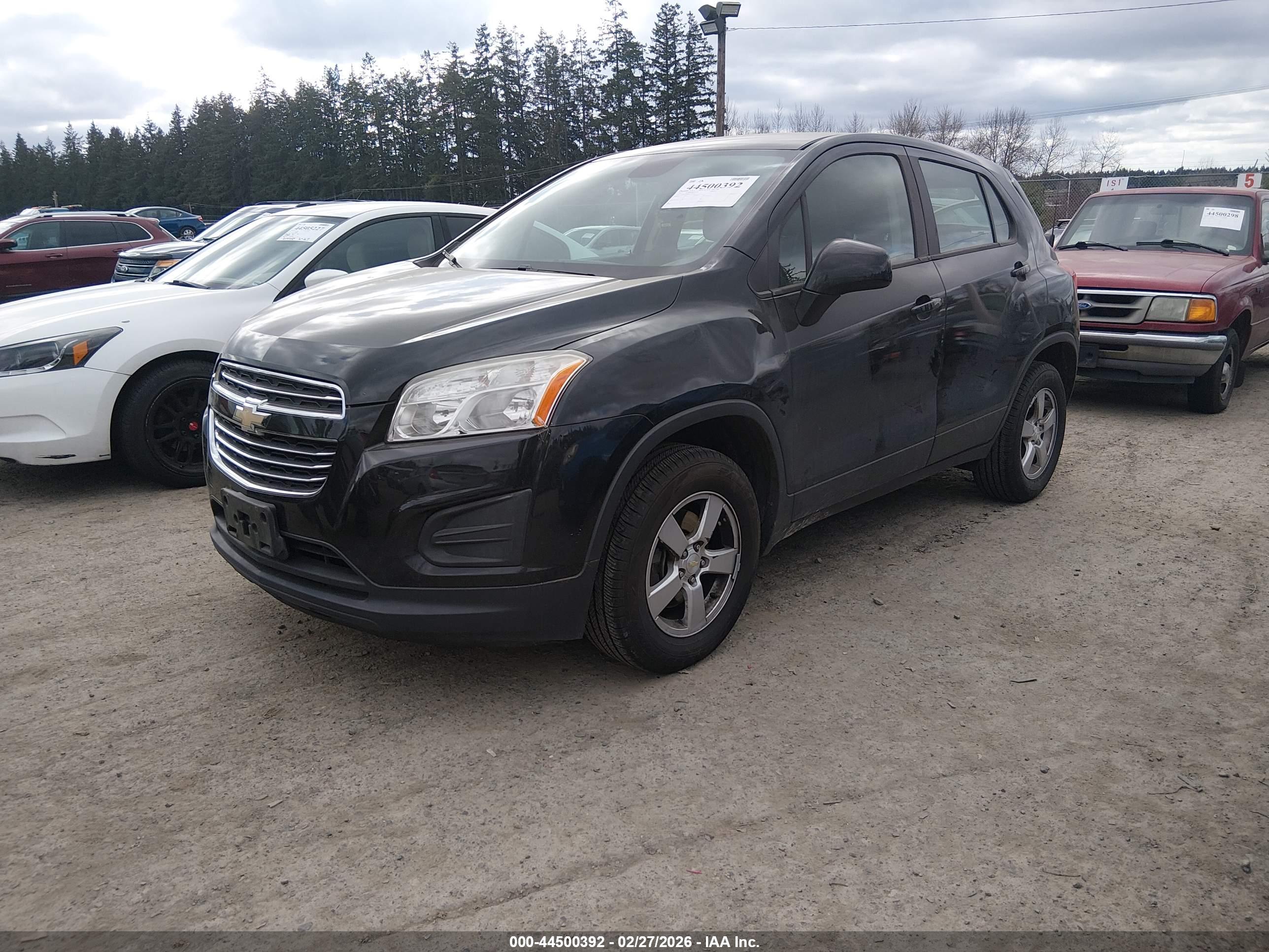 CHEVROLET TRAX image 2
