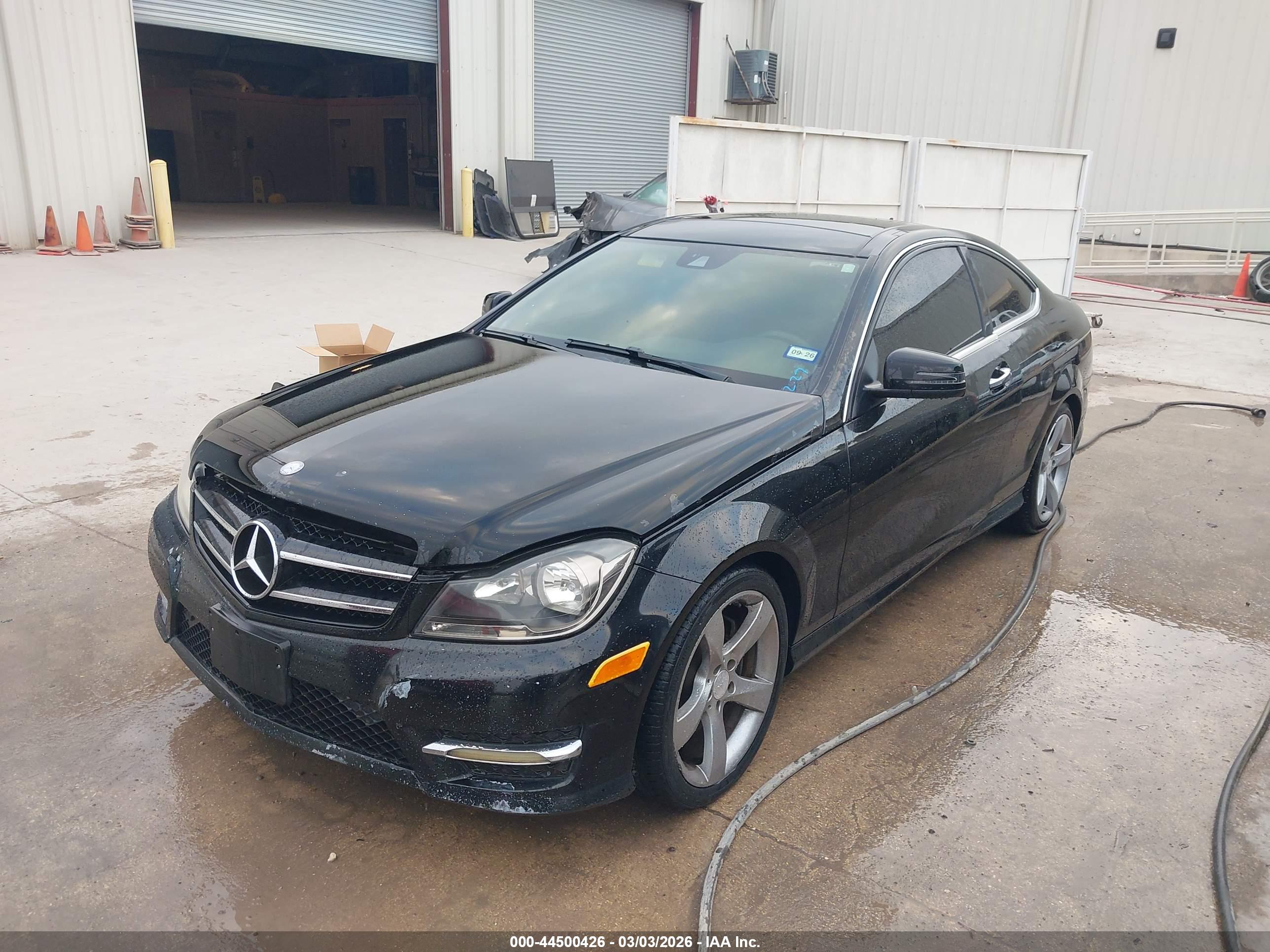 MERCEDES-BENZ C image 6