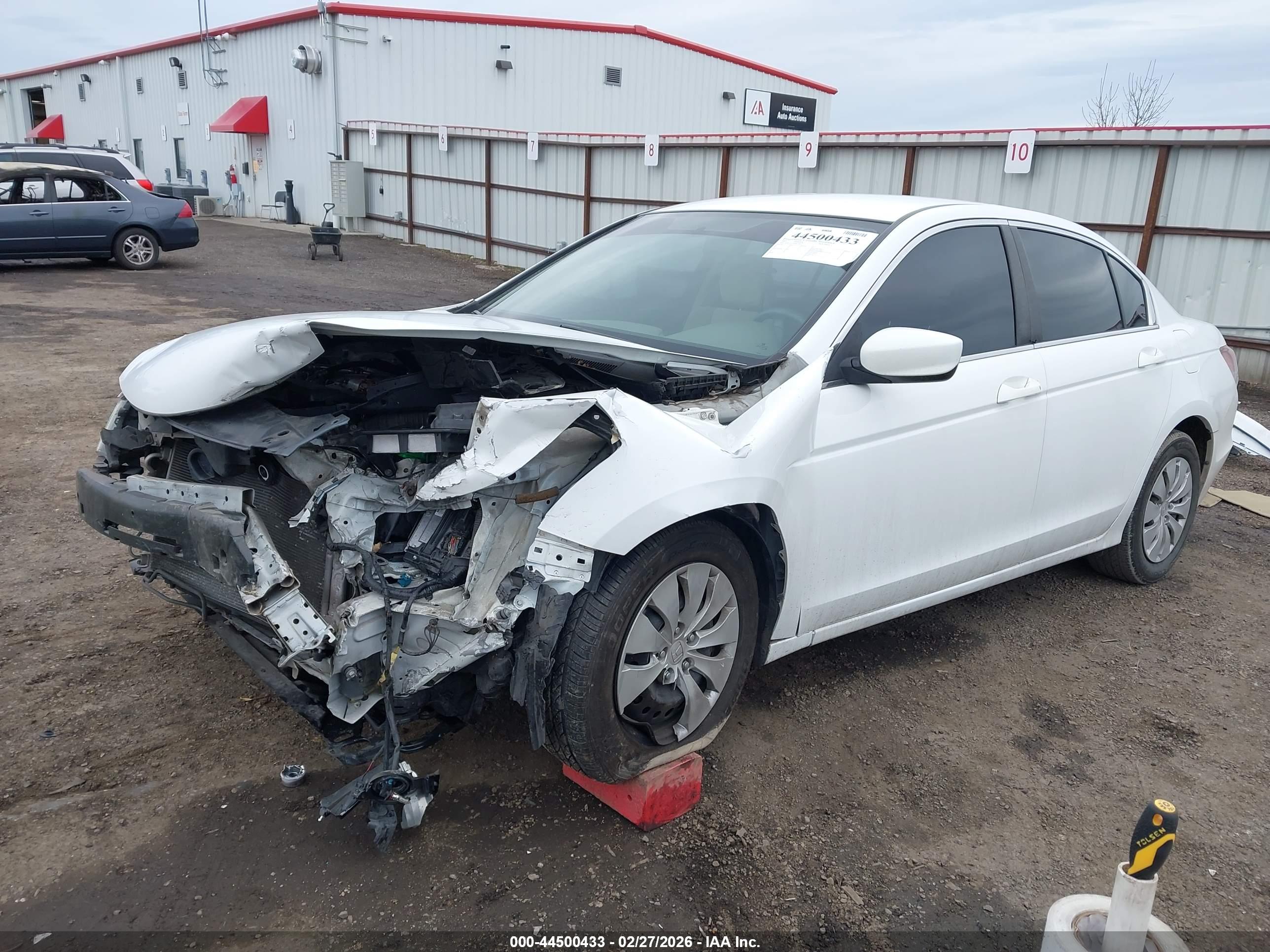 HONDA ACCORD image 2