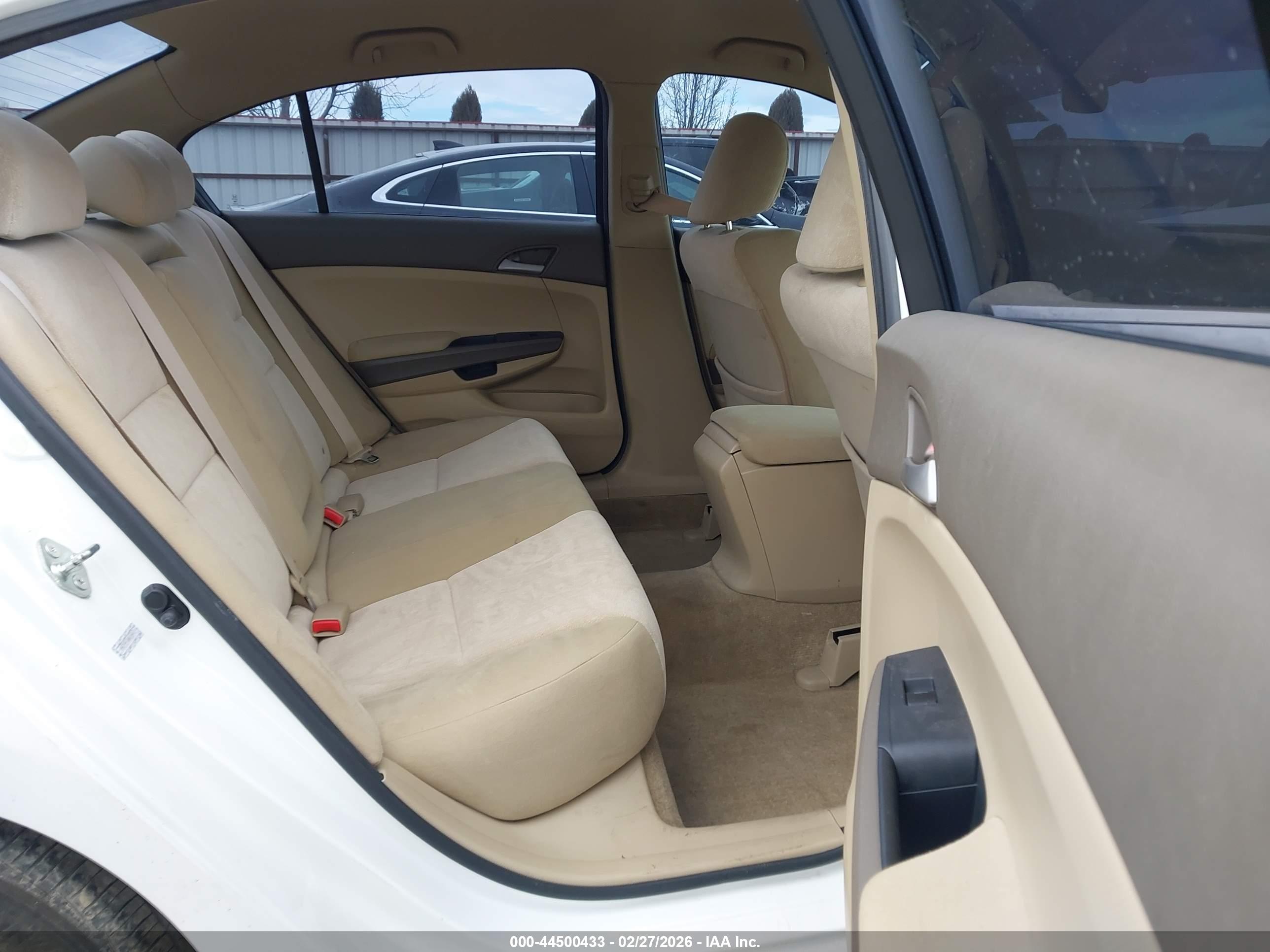 HONDA ACCORD image 8