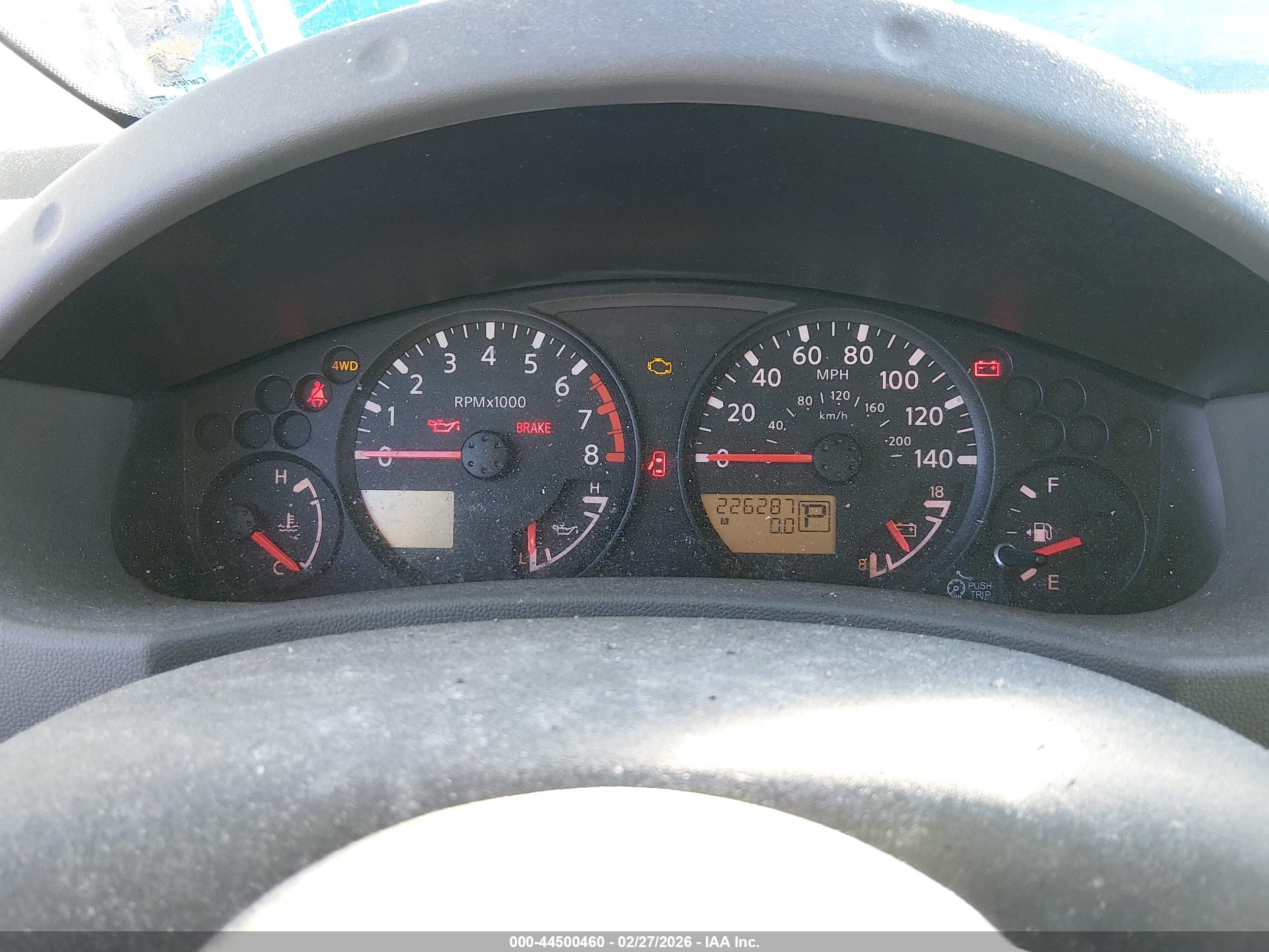 NISSAN FRONTIER image 7