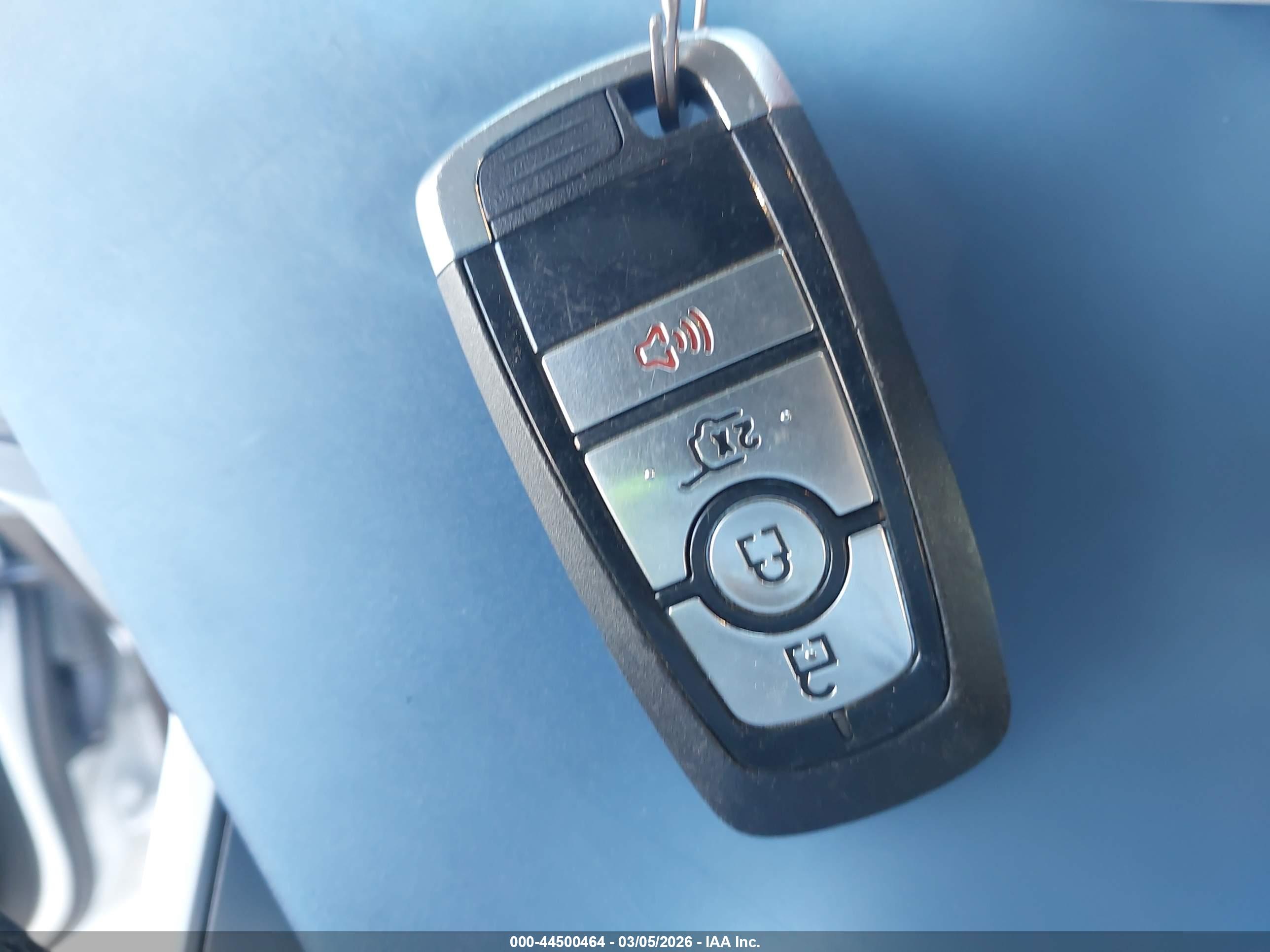 FORD EXPLORER image 11