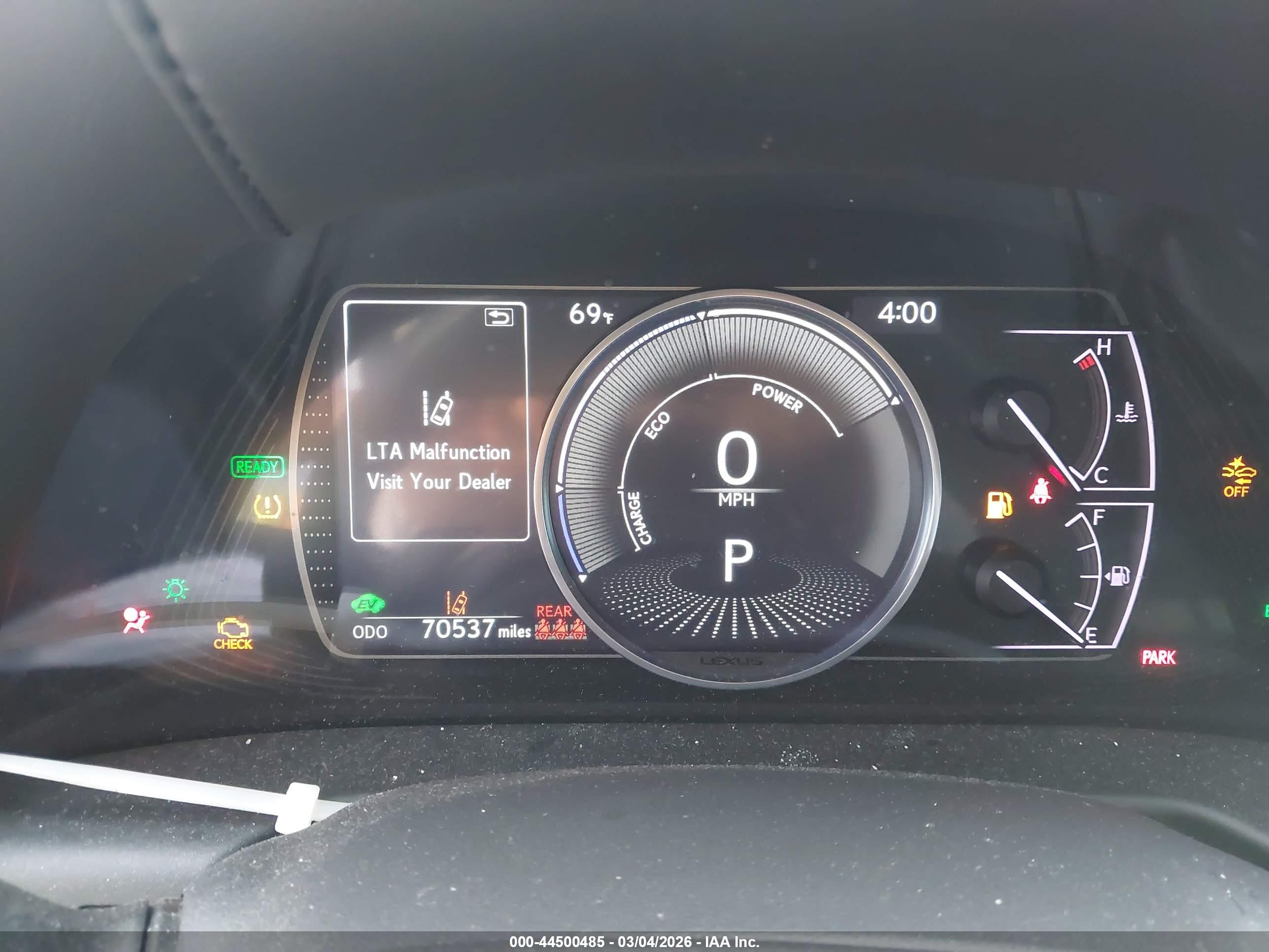 LEXUS ES image 7