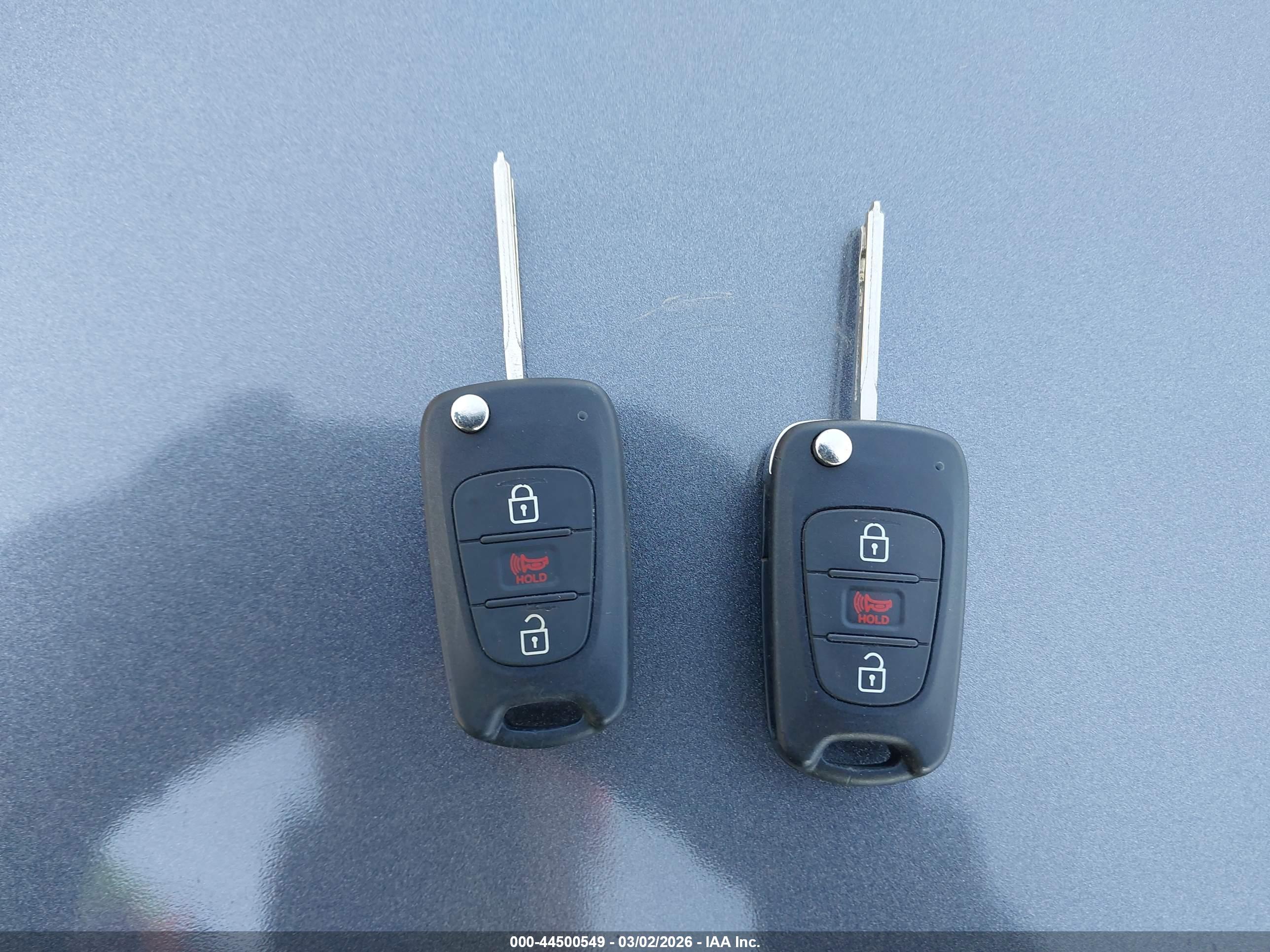 KIA SPORTAGE image 11
