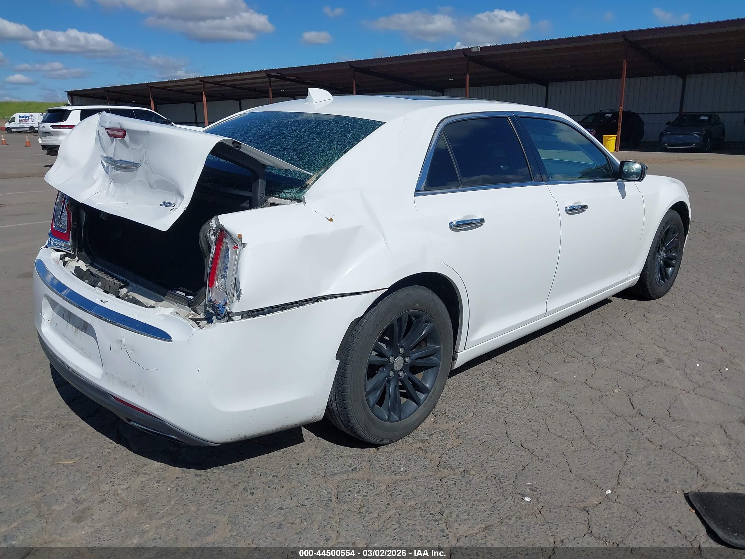 CHRYSLER 300C image 4