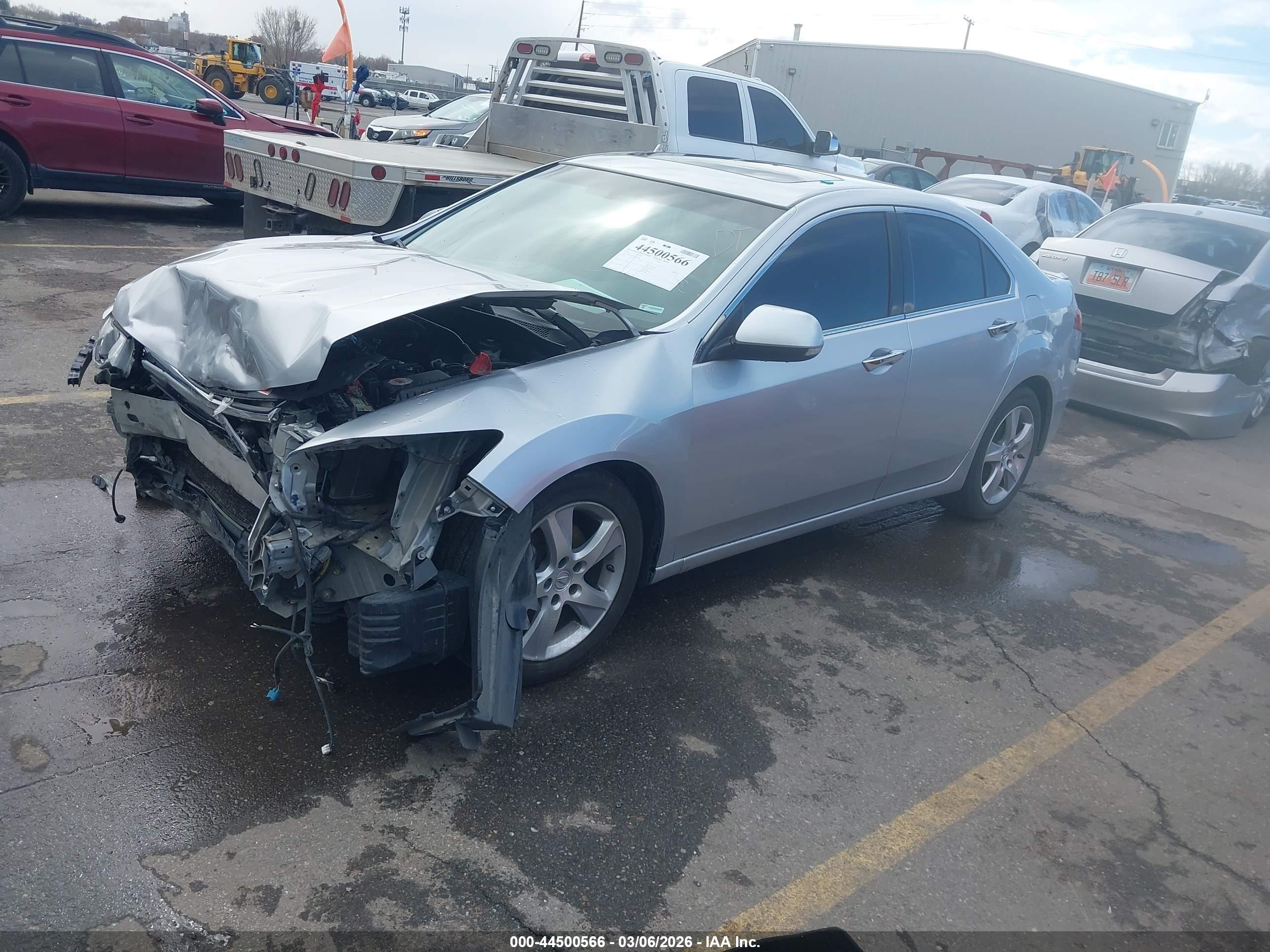 ACURA TSX image 2