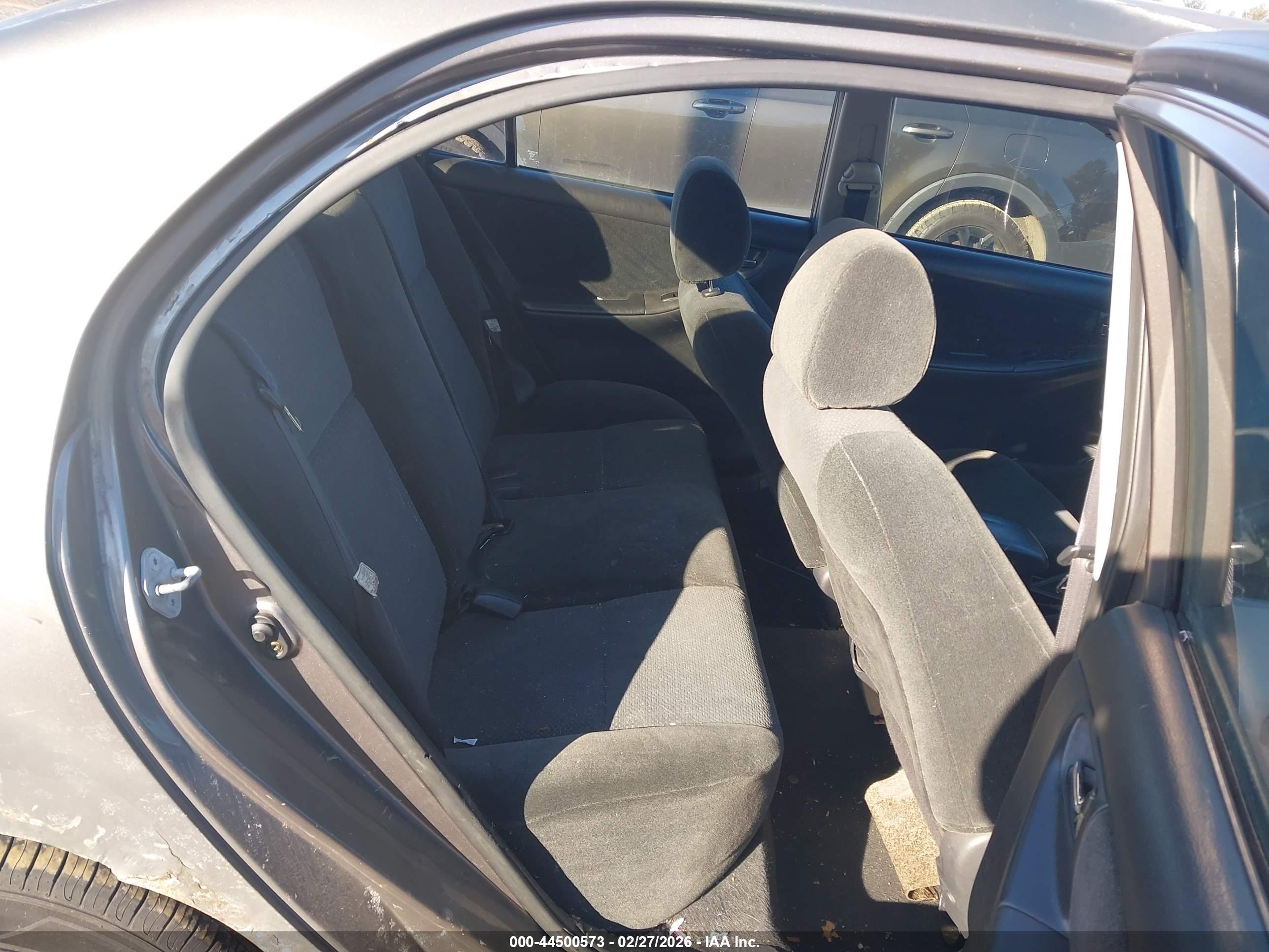 TOYOTA COROLLA image 8