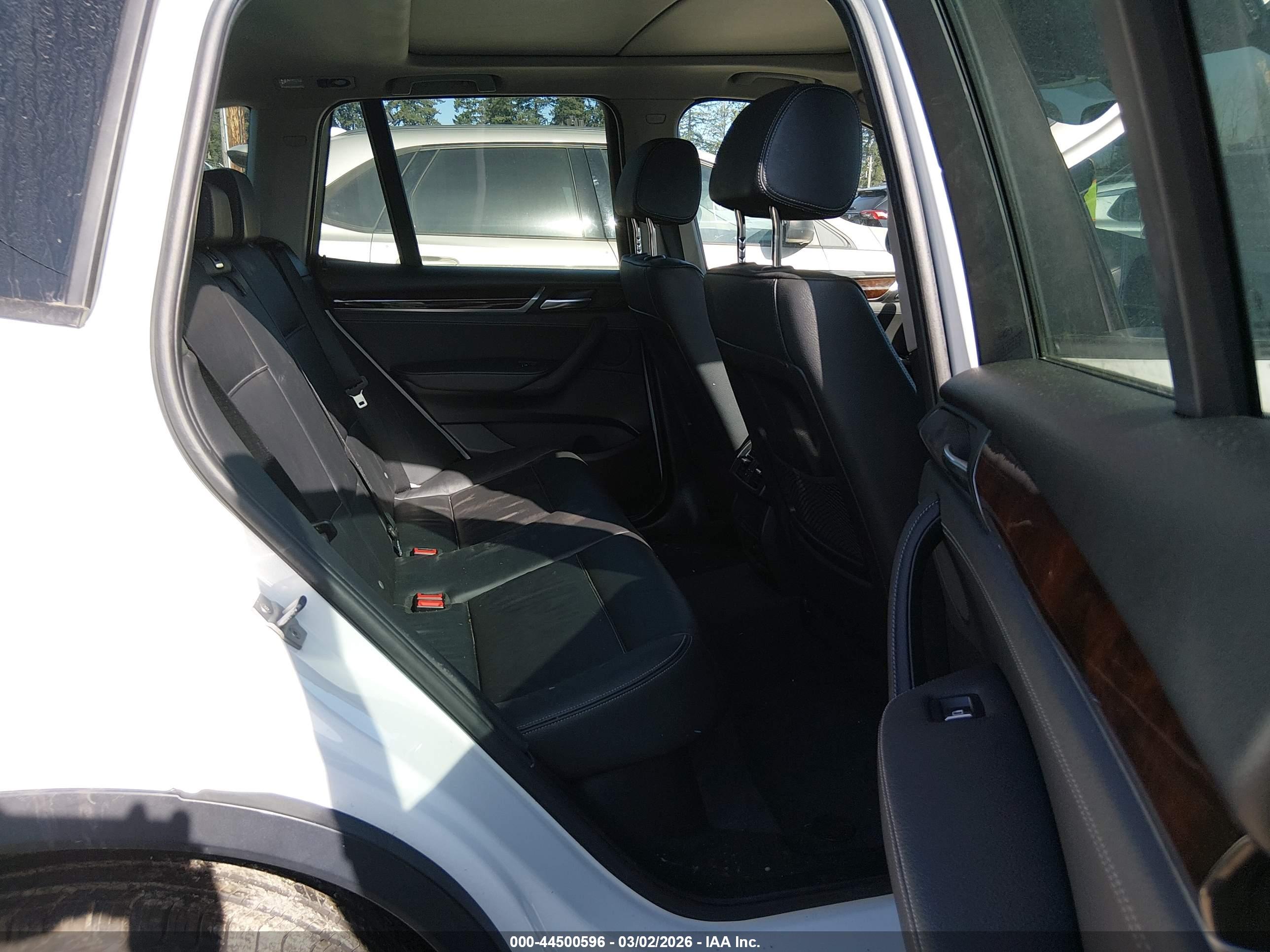 BMW X3 image 8