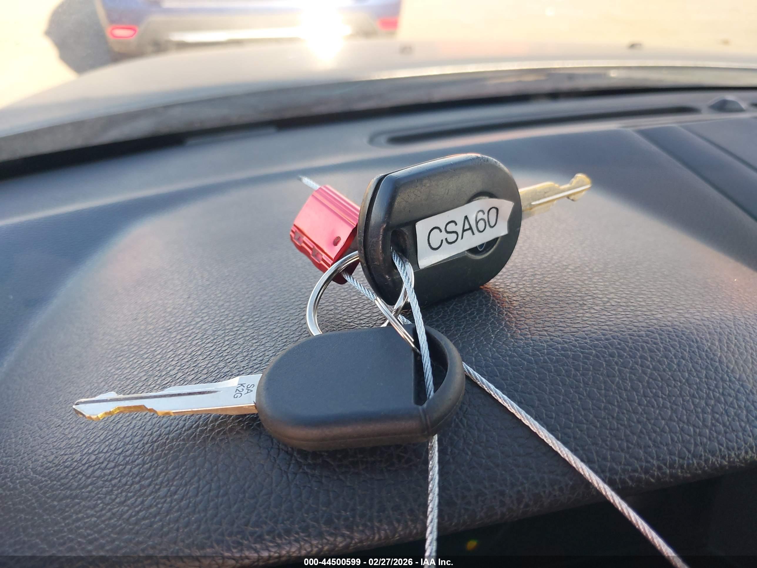 FORD FUSION image 11