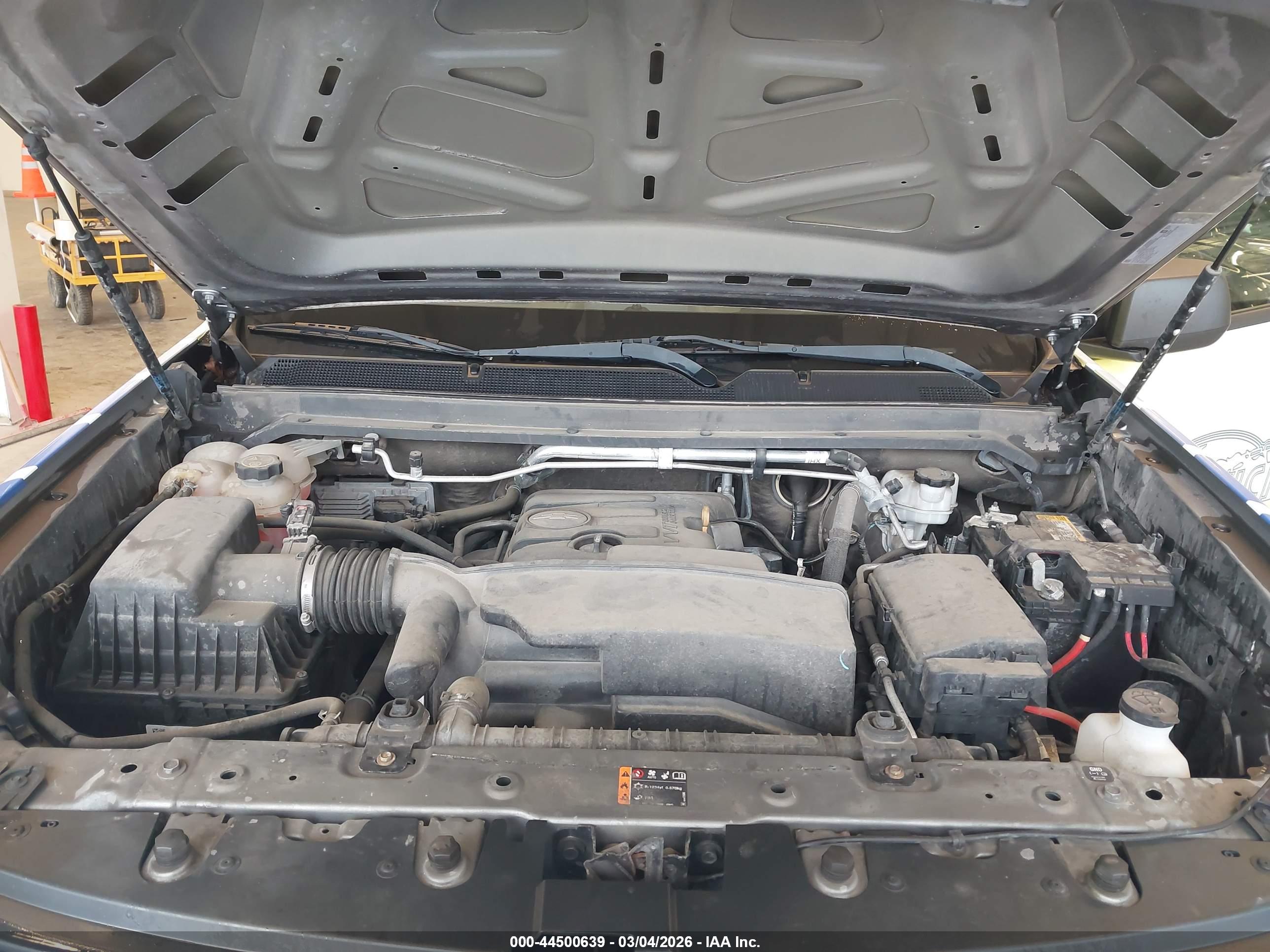 CHEVROLET COLORADO image 10