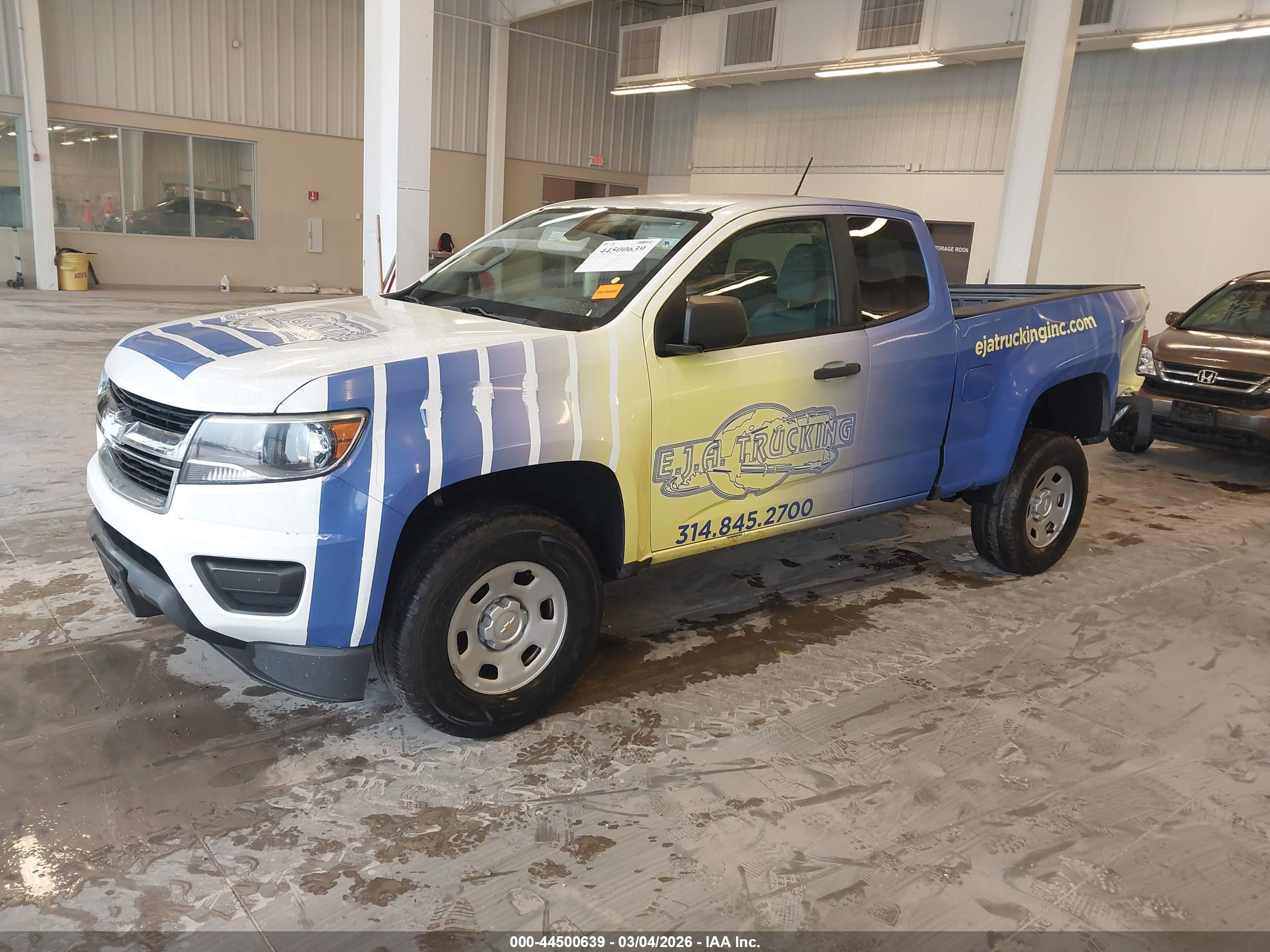CHEVROLET COLORADO image 2