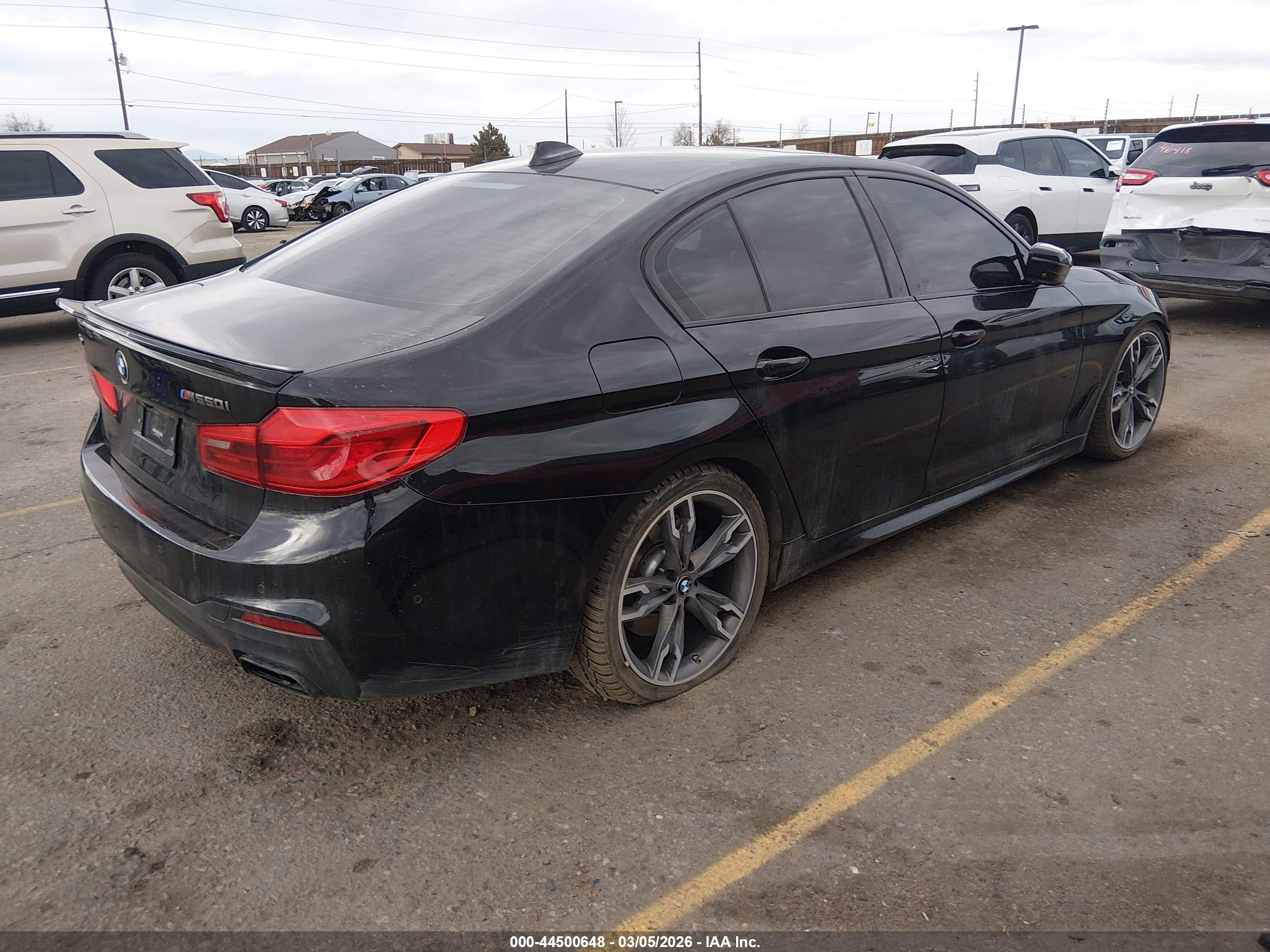 BMW M550I image 4