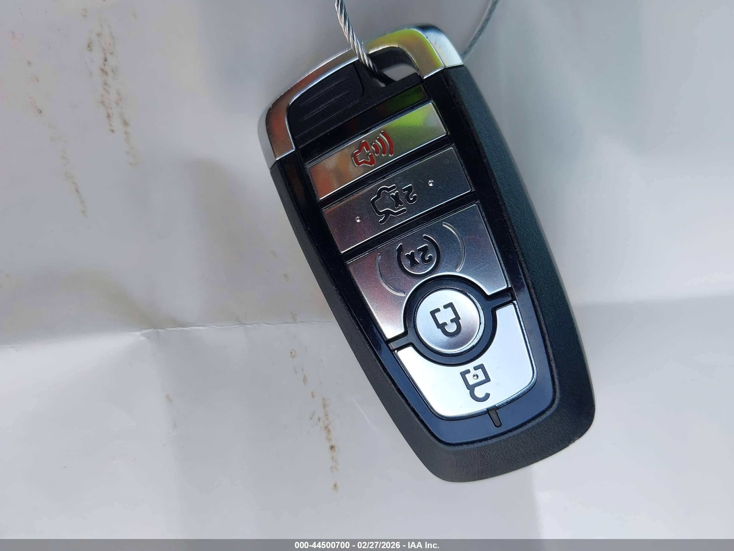 FORD MUSTANG image 11