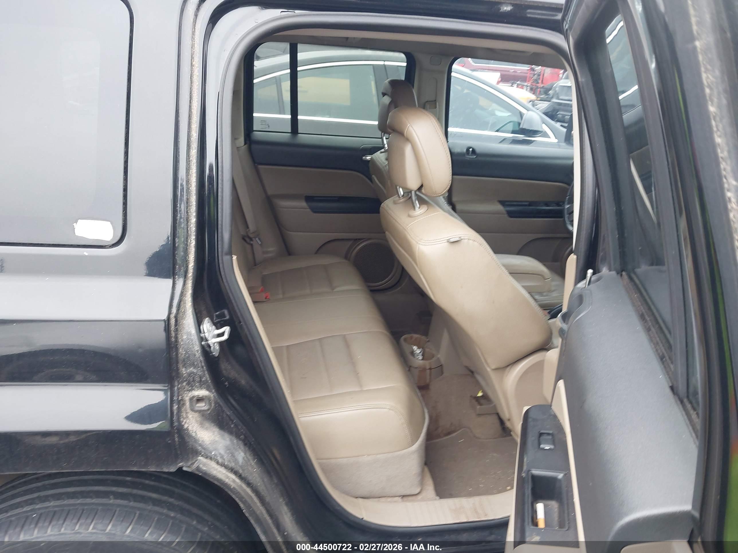 JEEP PATRIOT image 8