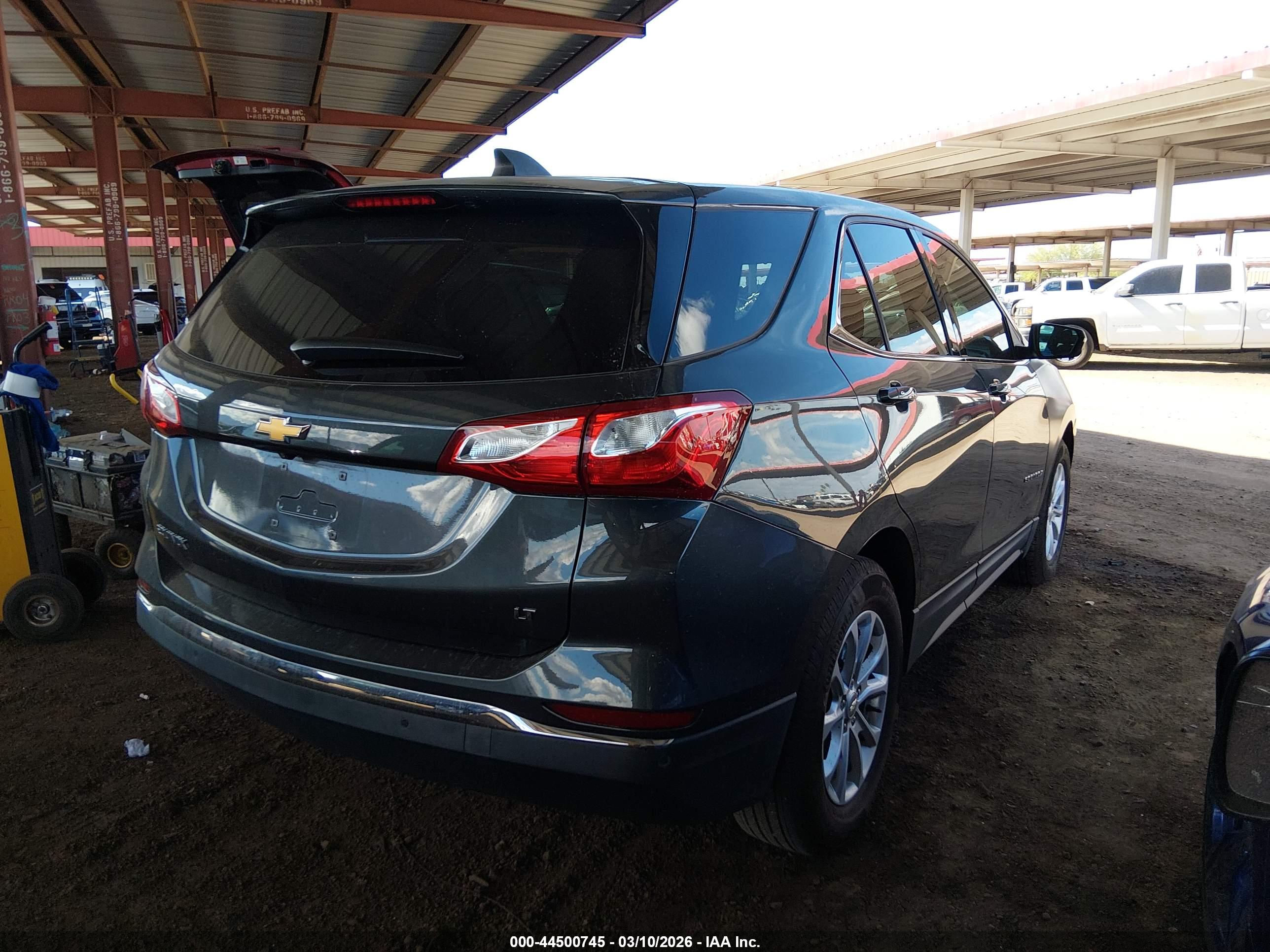 CHEVROLET EQUINOX image 4