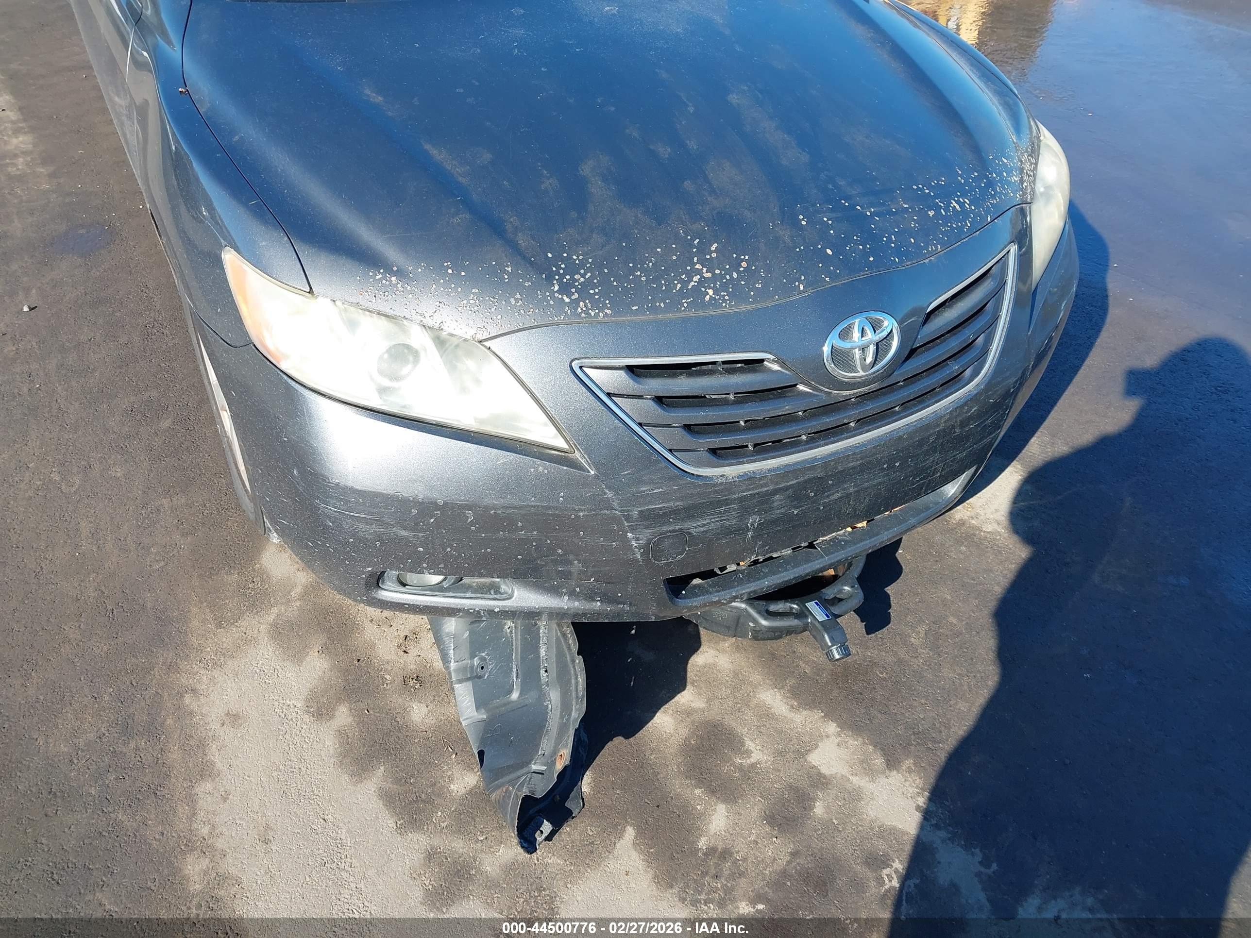 TOYOTA CAMRY image 6