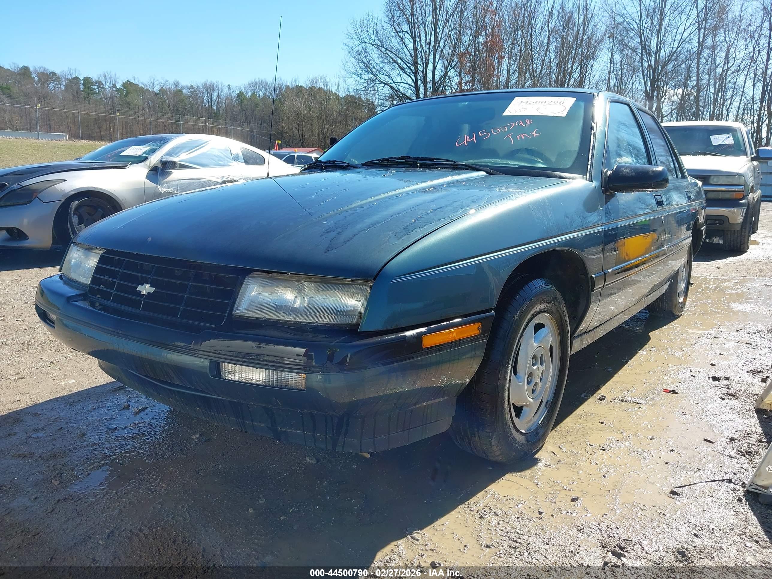 CHEVROLET CORSICA image 2