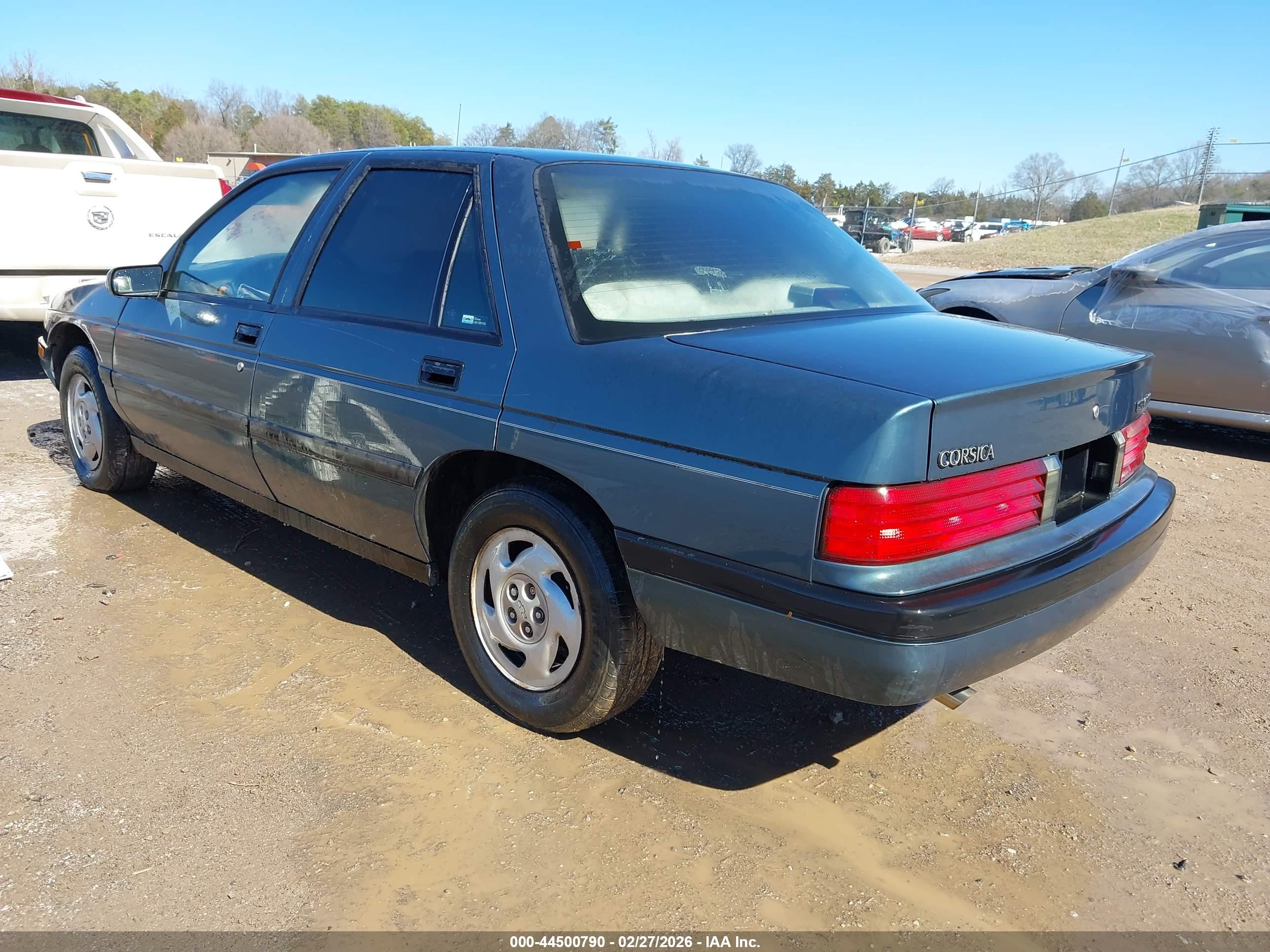 CHEVROLET CORSICA image 3