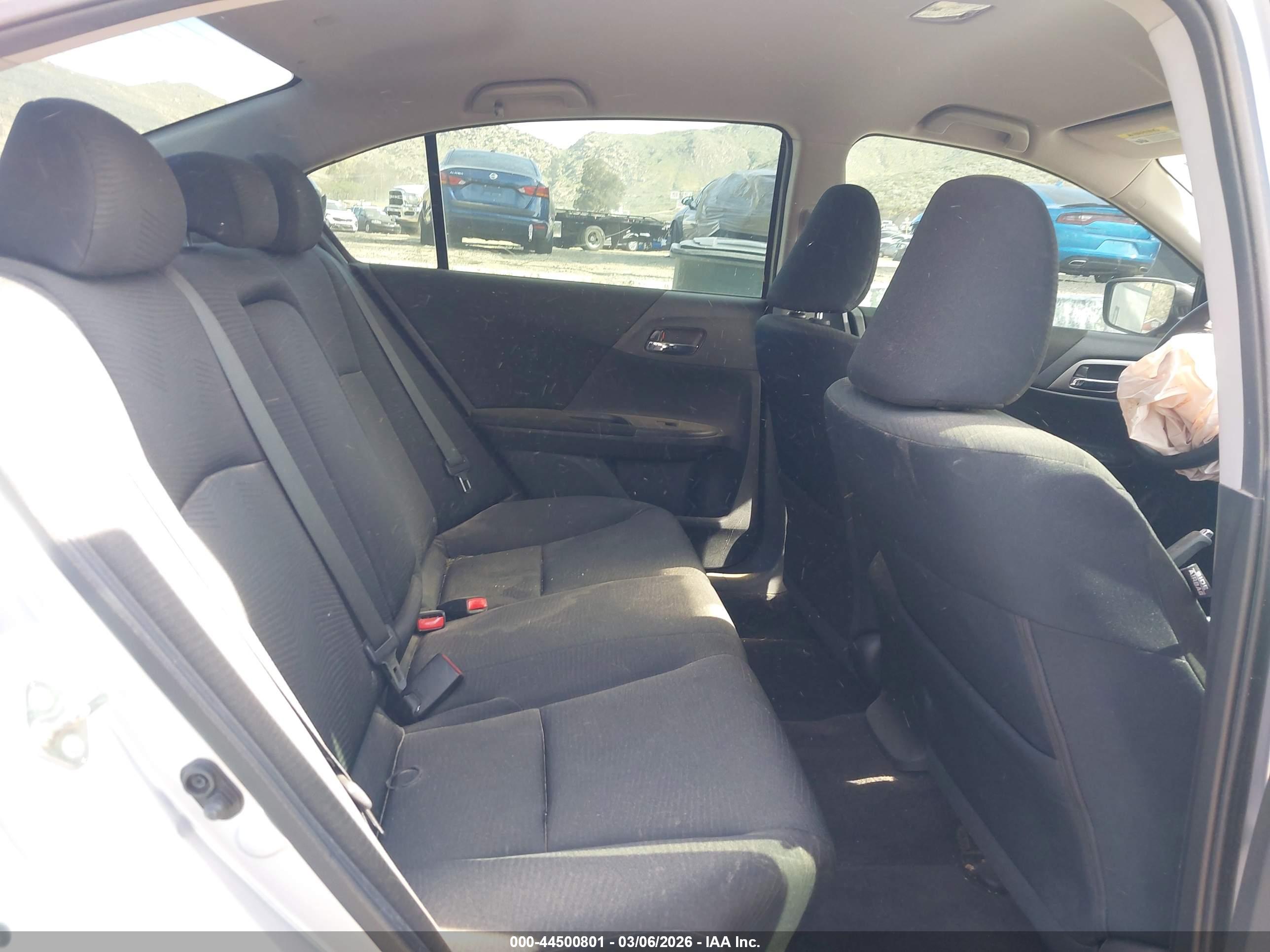 HONDA ACCORD image 8