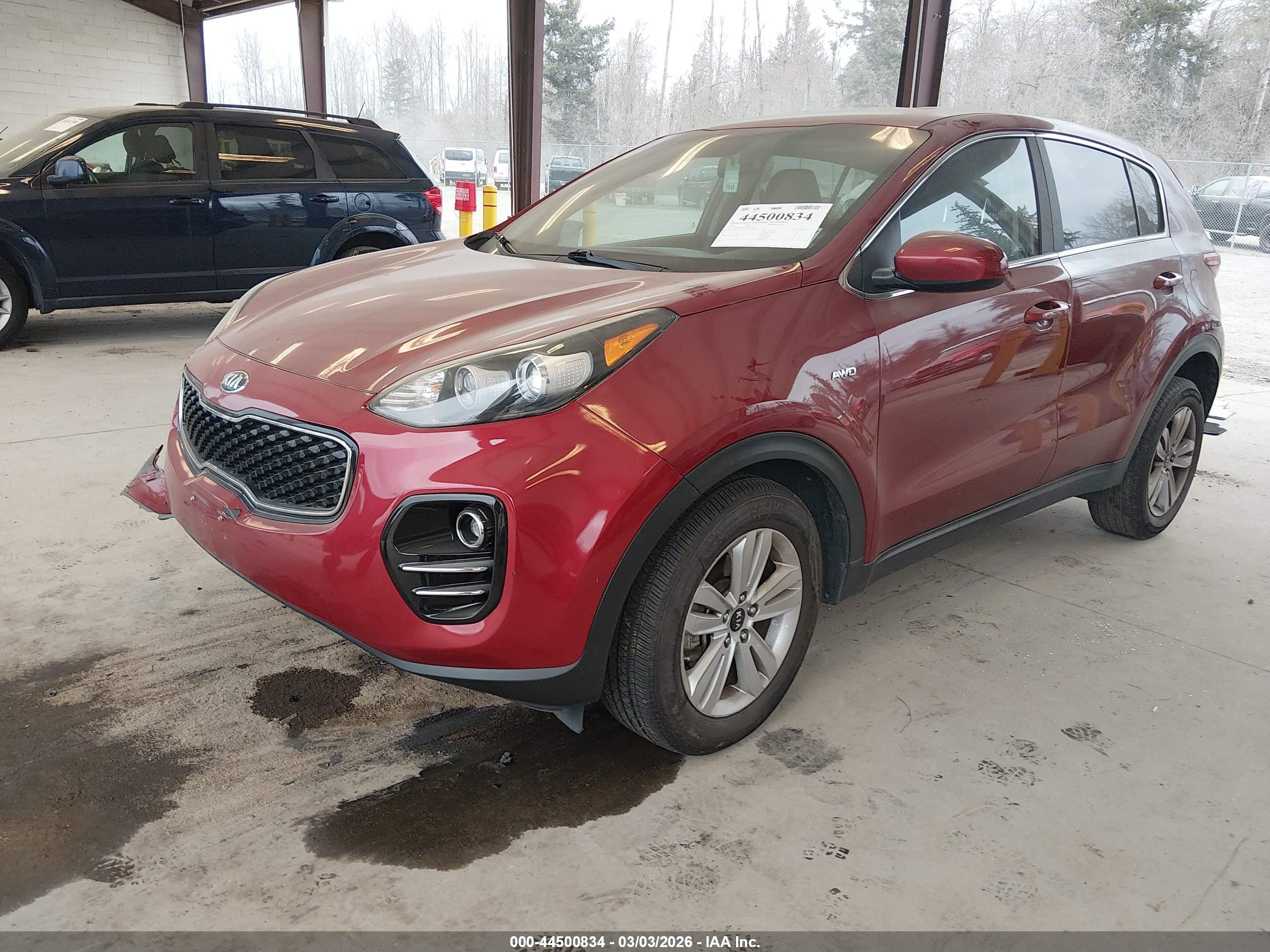 KIA SPORTAGE image 2