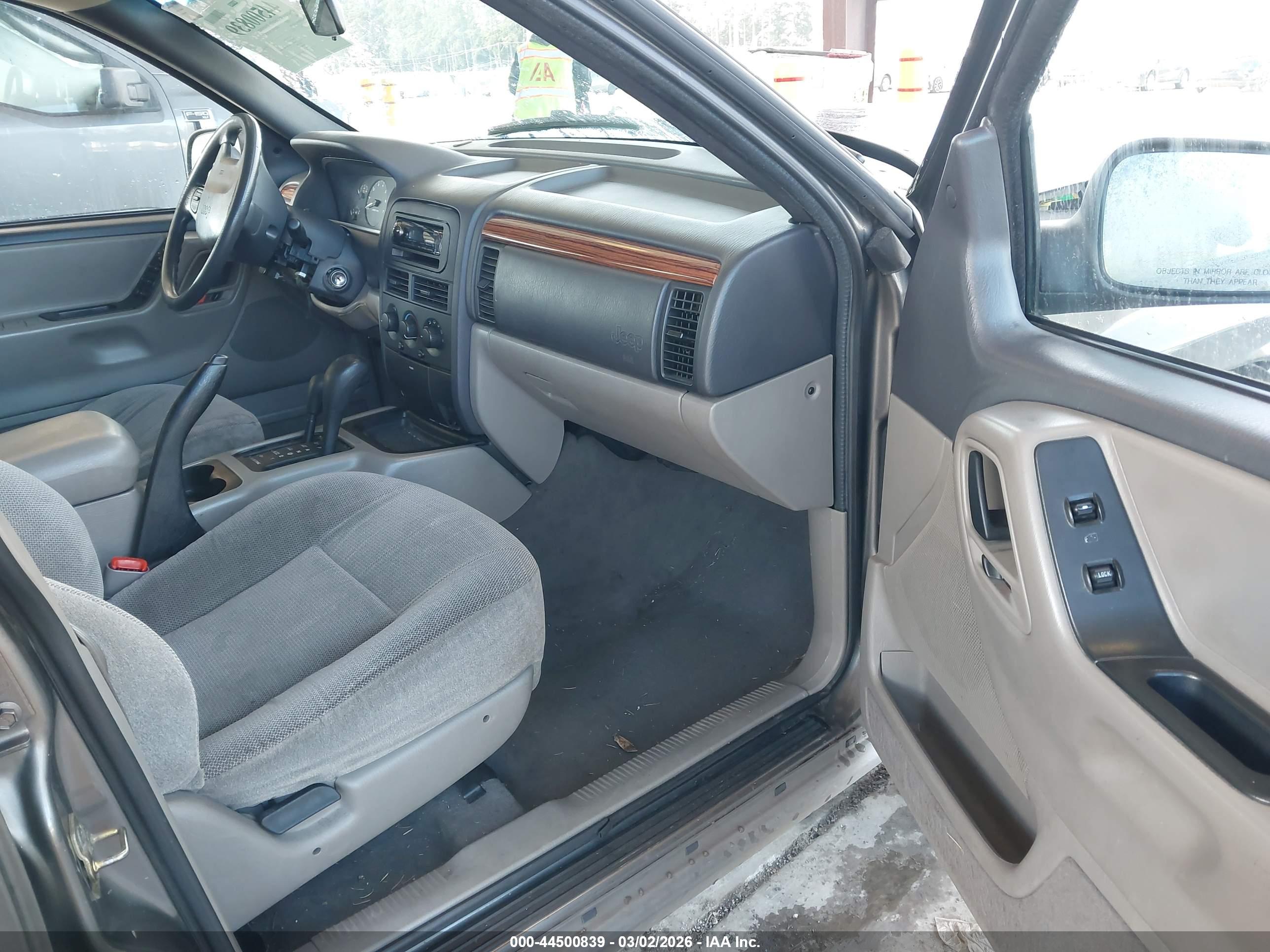 JEEP GRAND image 5