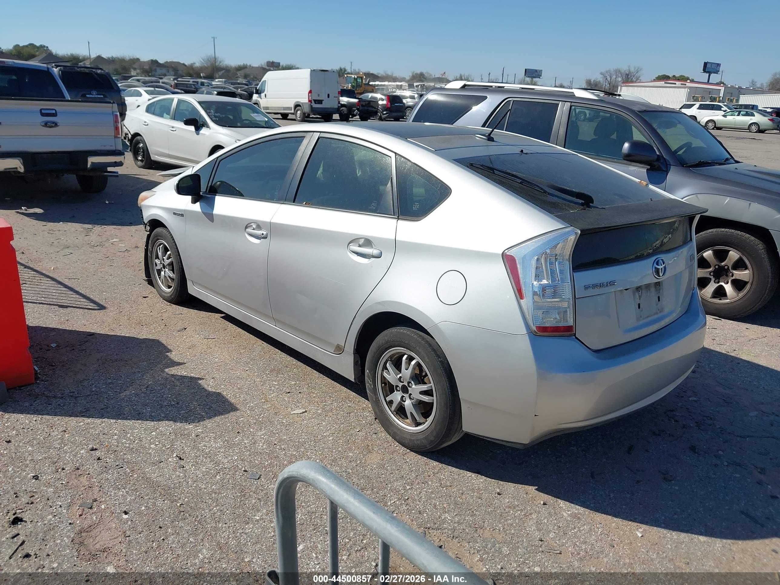 TOYOTA PRIUS image 3