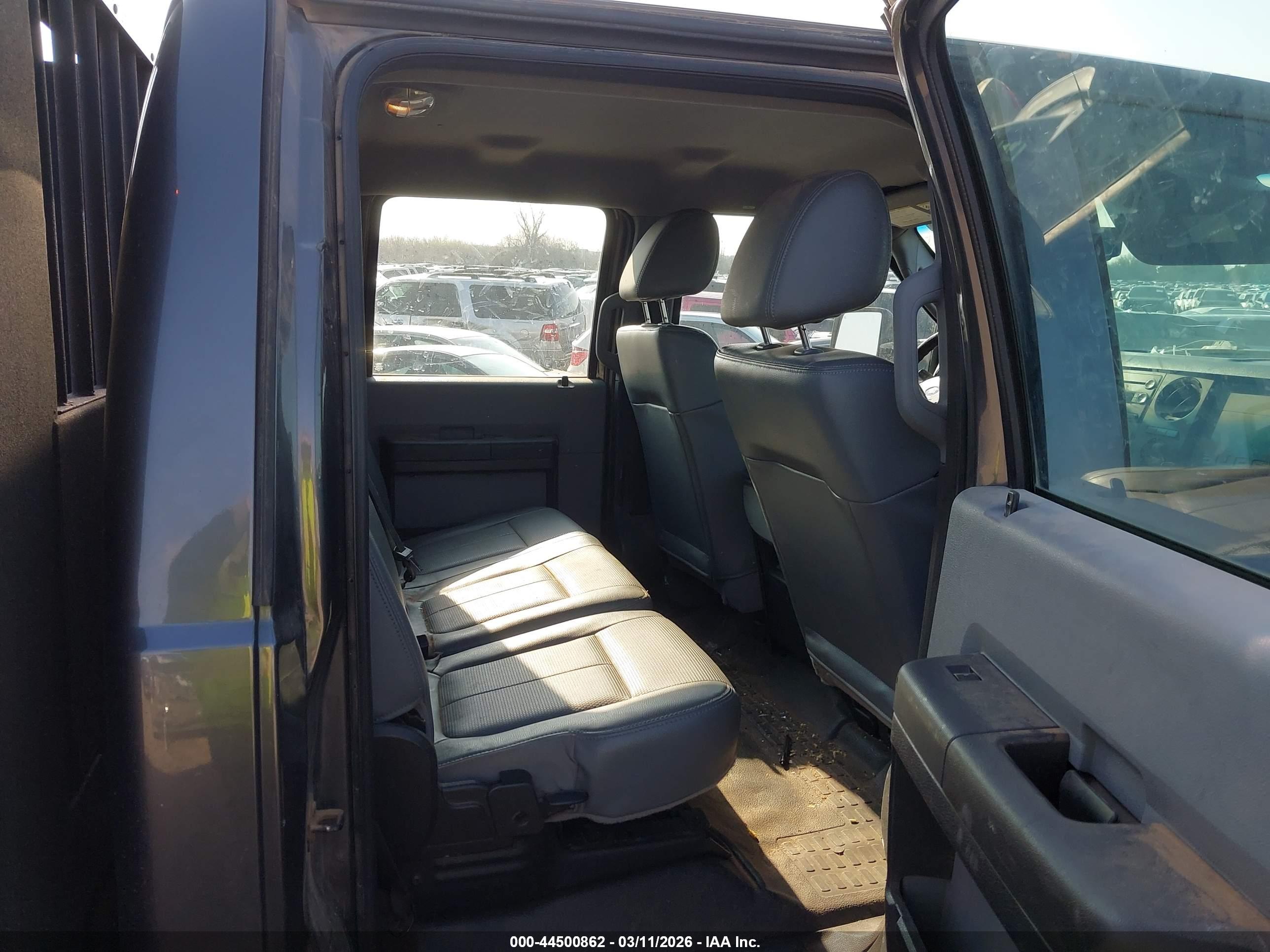 FORD F-450 image 7