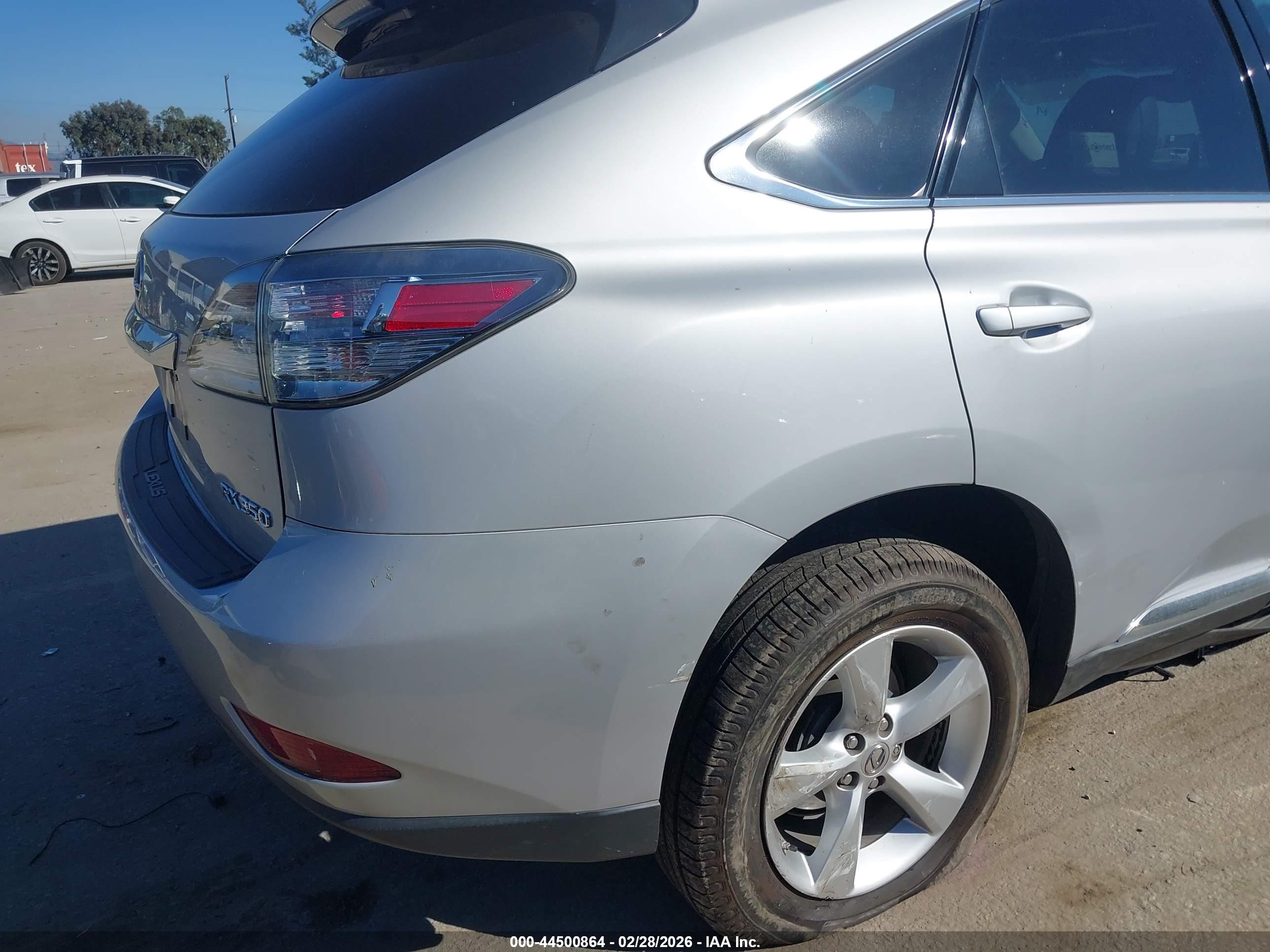LEXUS RX image 6