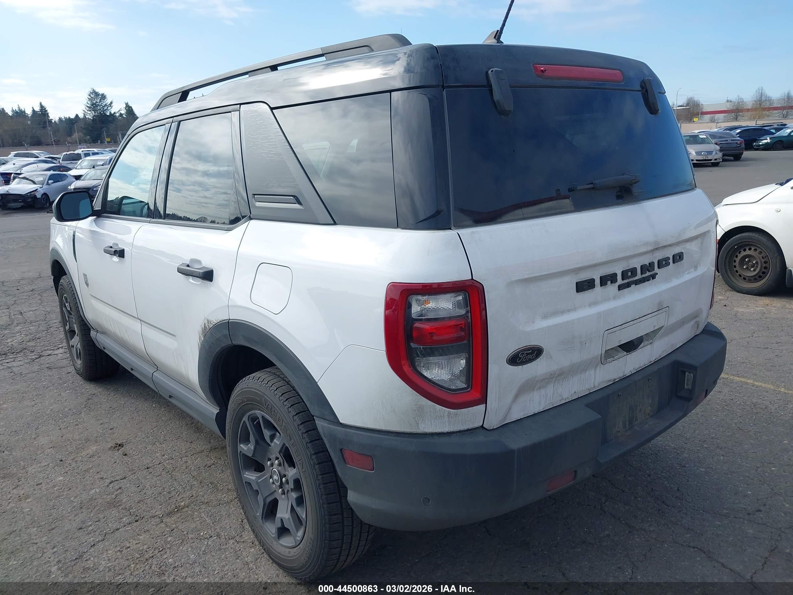 FORD BRONCO image 3