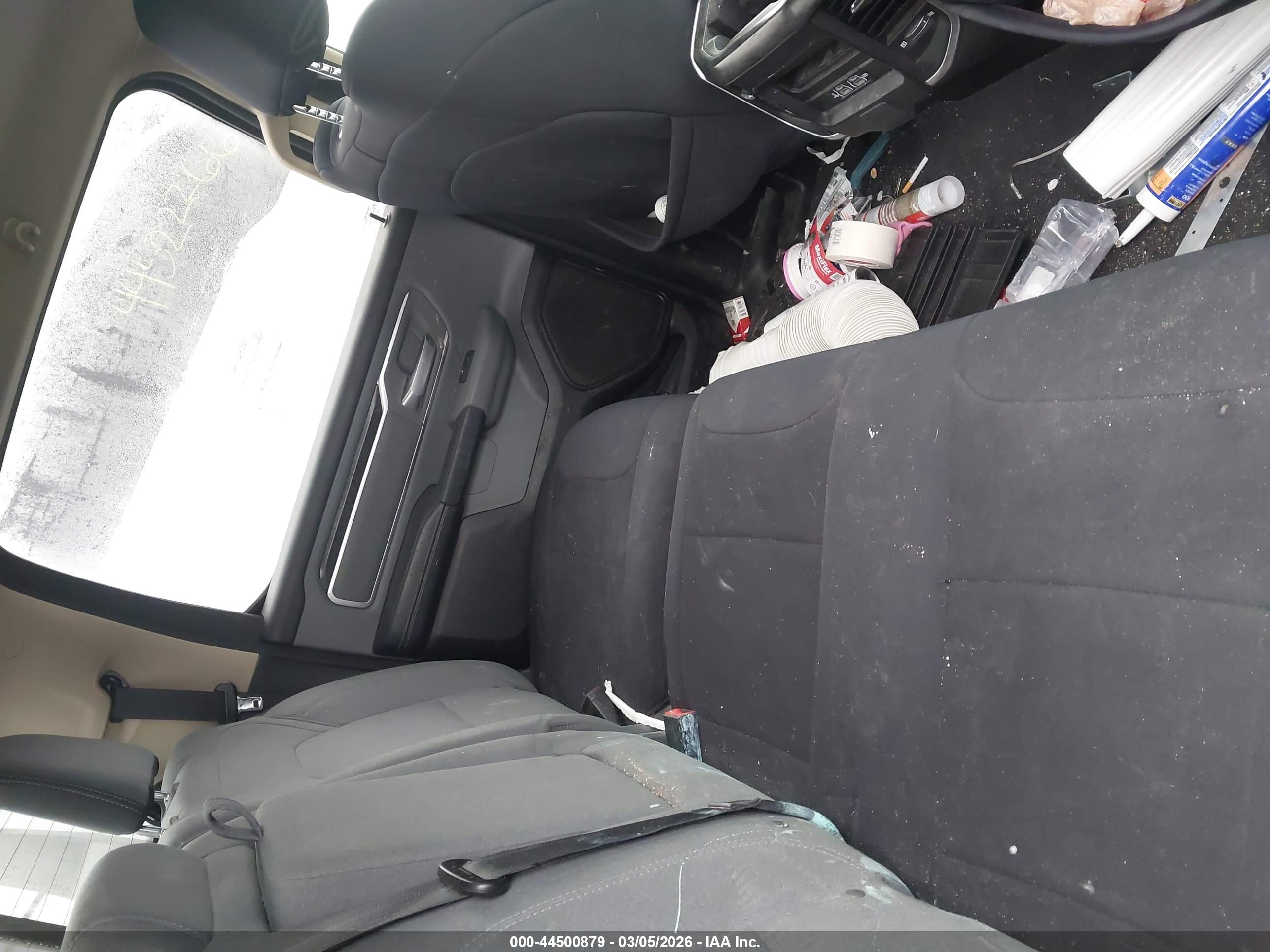 RAM 1500 image 8