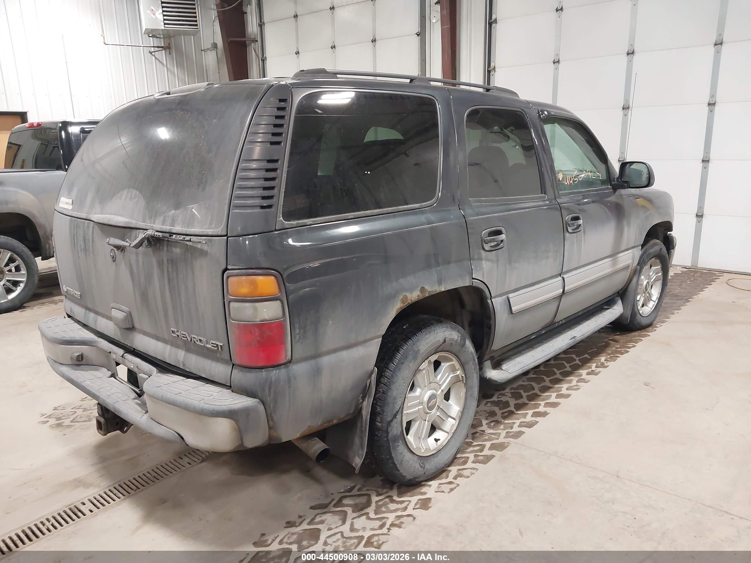 CHEVROLET TAHOE image 4
