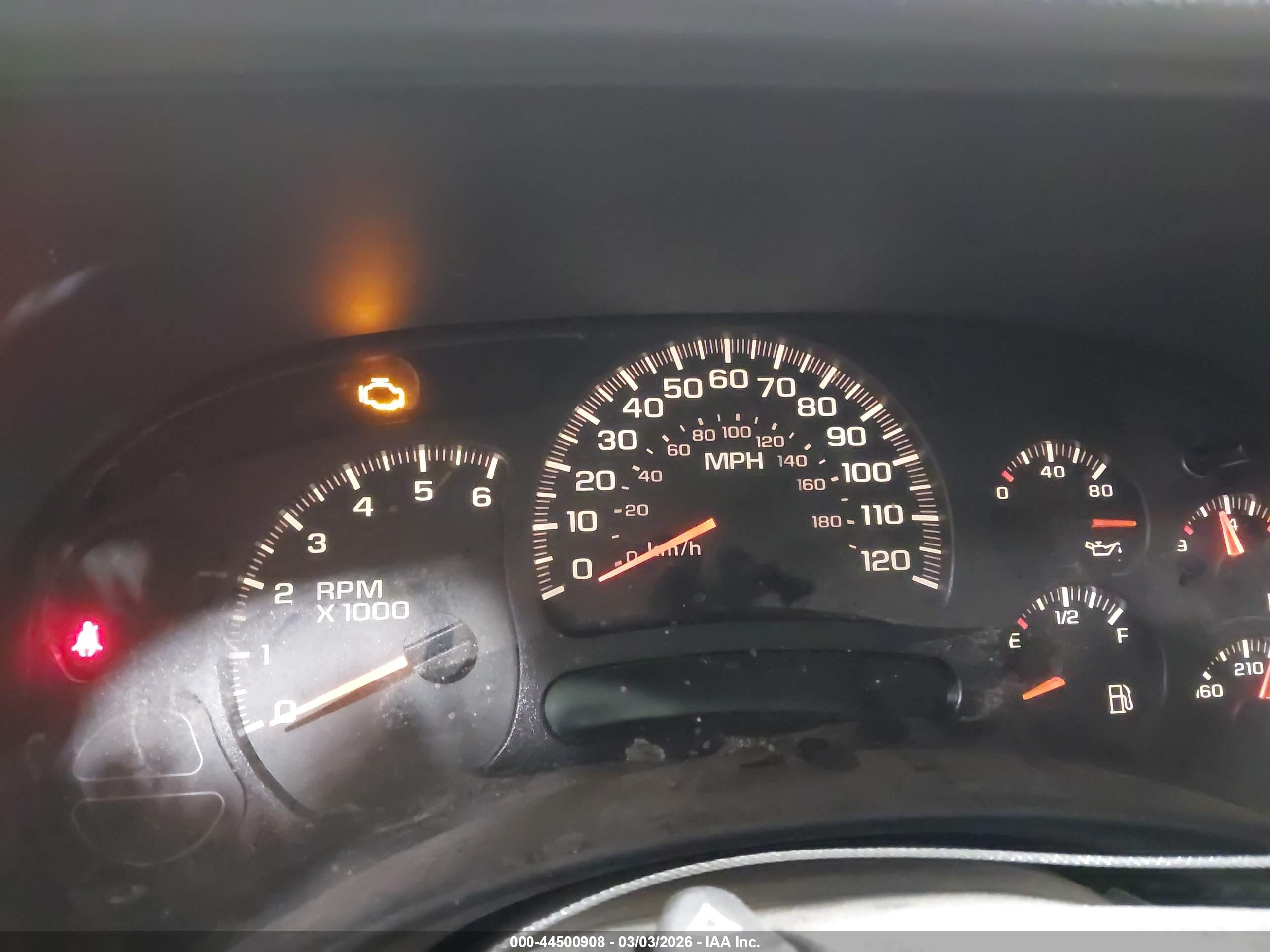 CHEVROLET TAHOE image 7