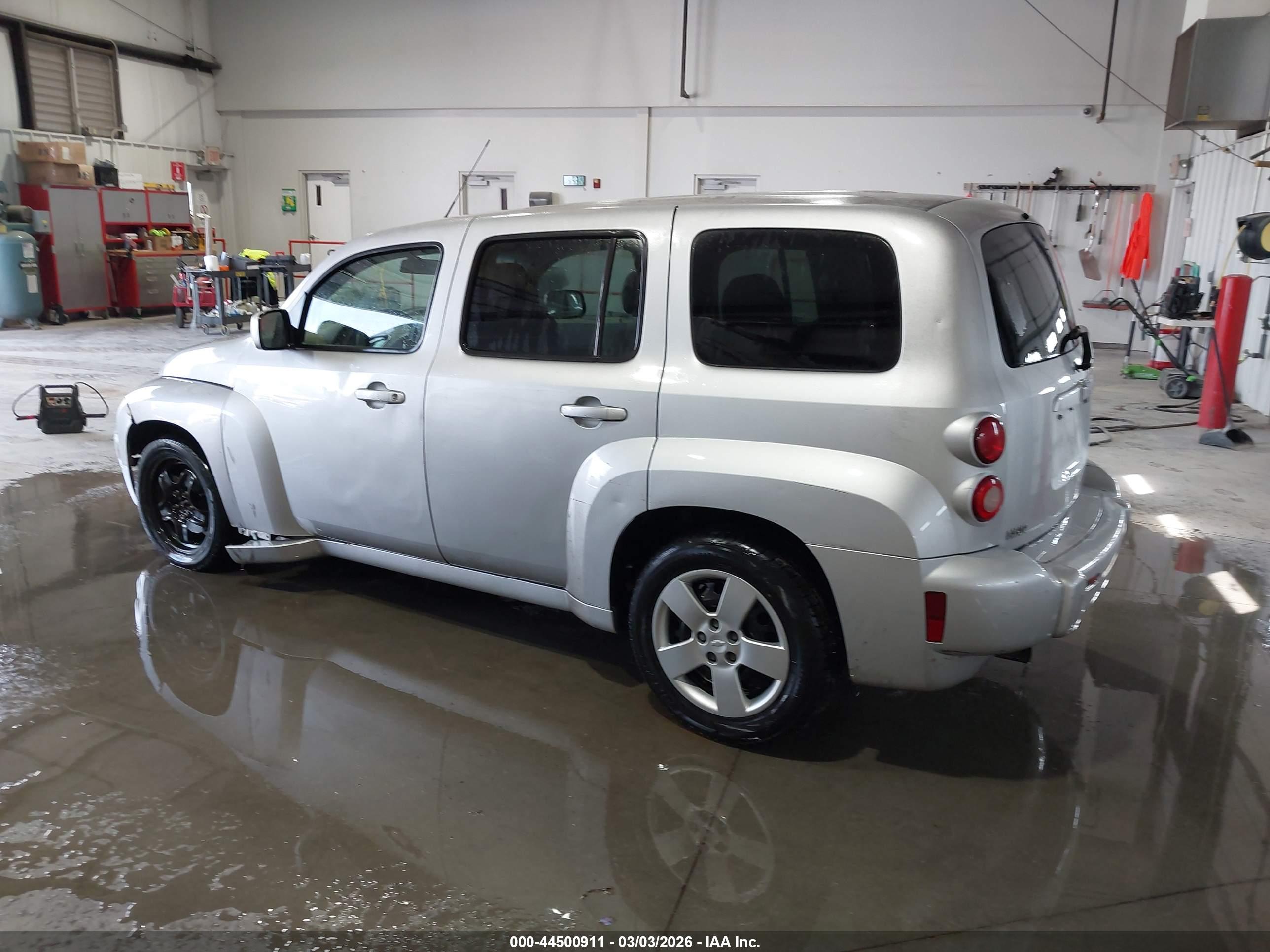 CHEVROLET HHR image 3