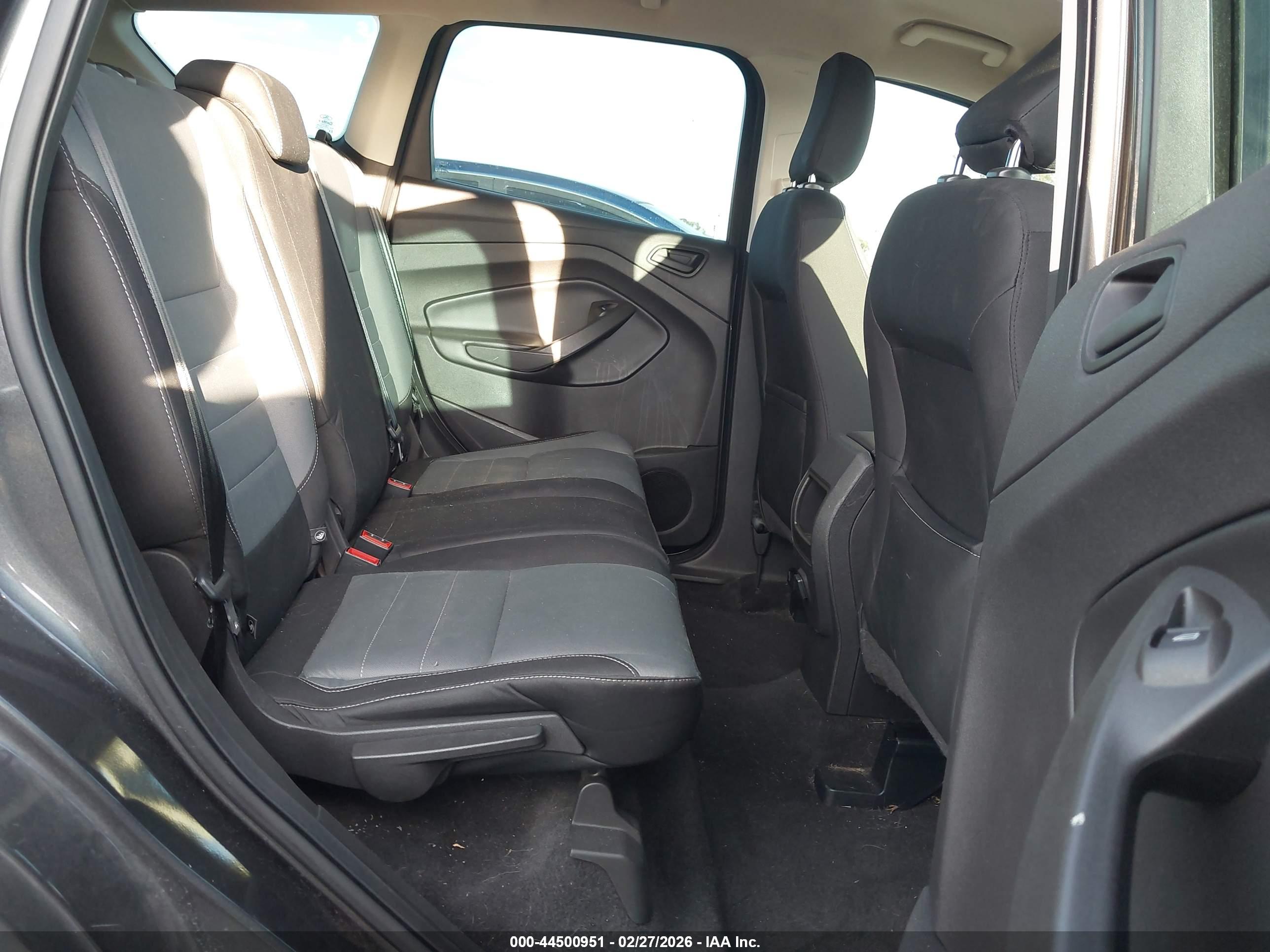 FORD ESCAPE image 8
