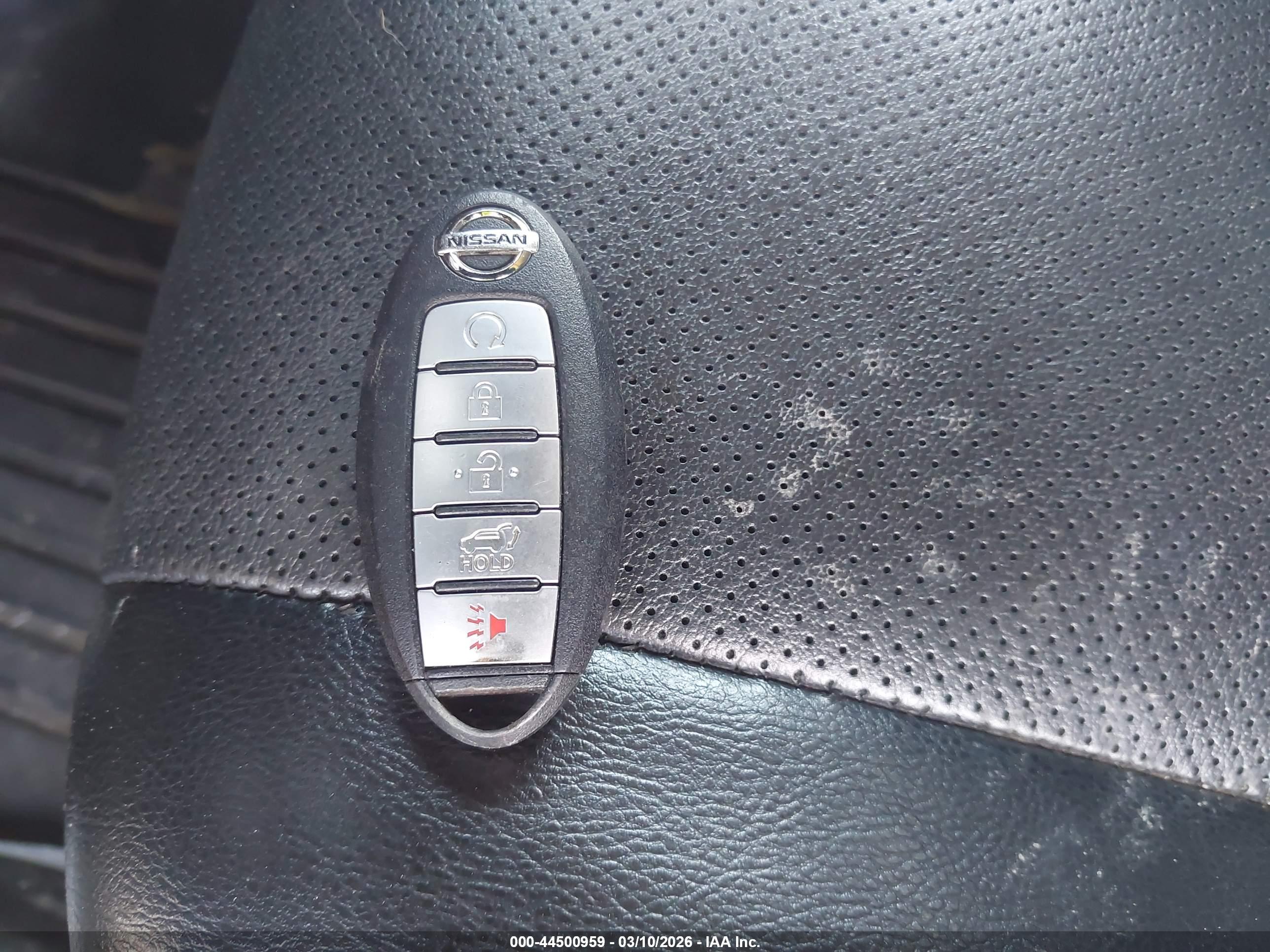 NISSAN MURANO image 11