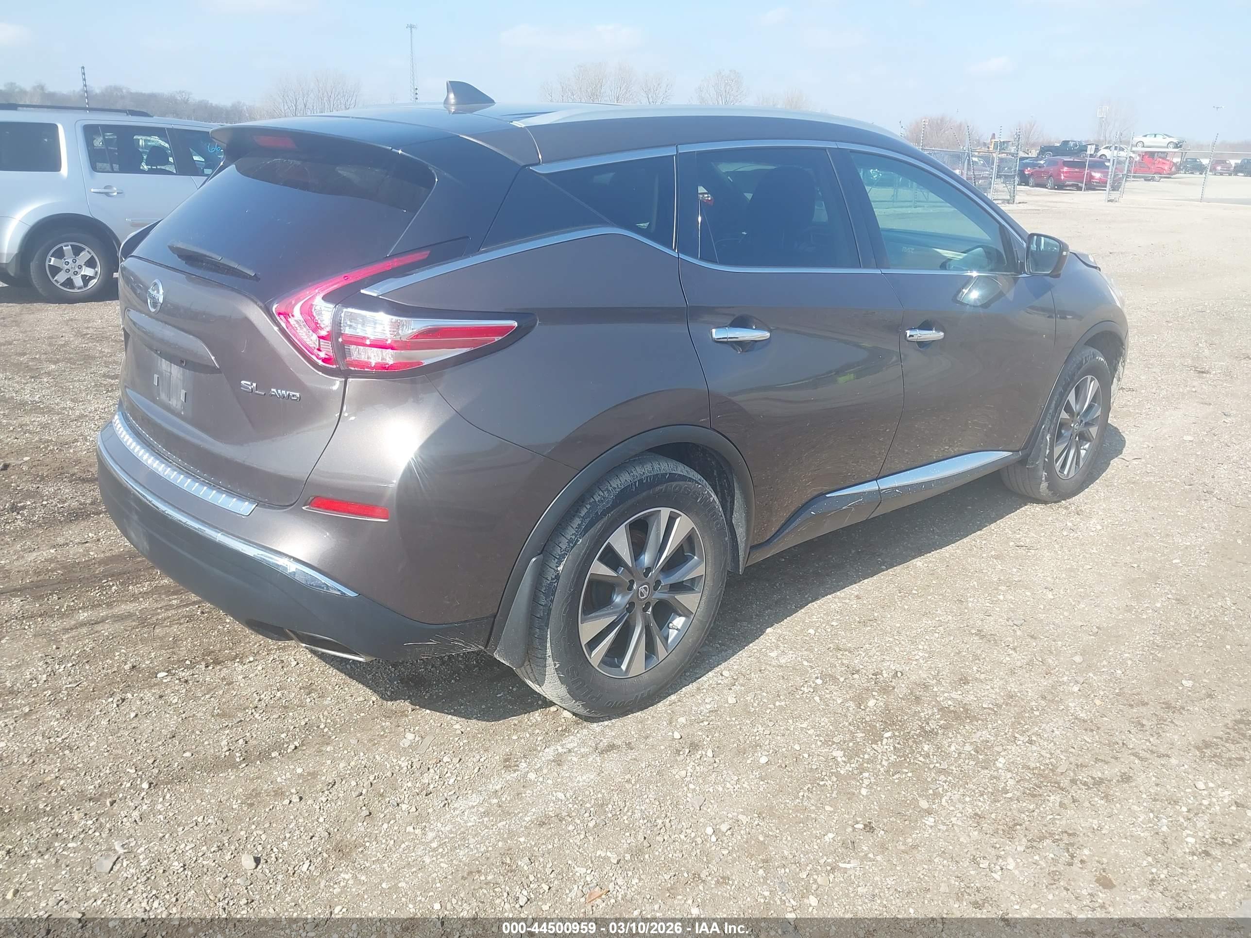 NISSAN MURANO image 4