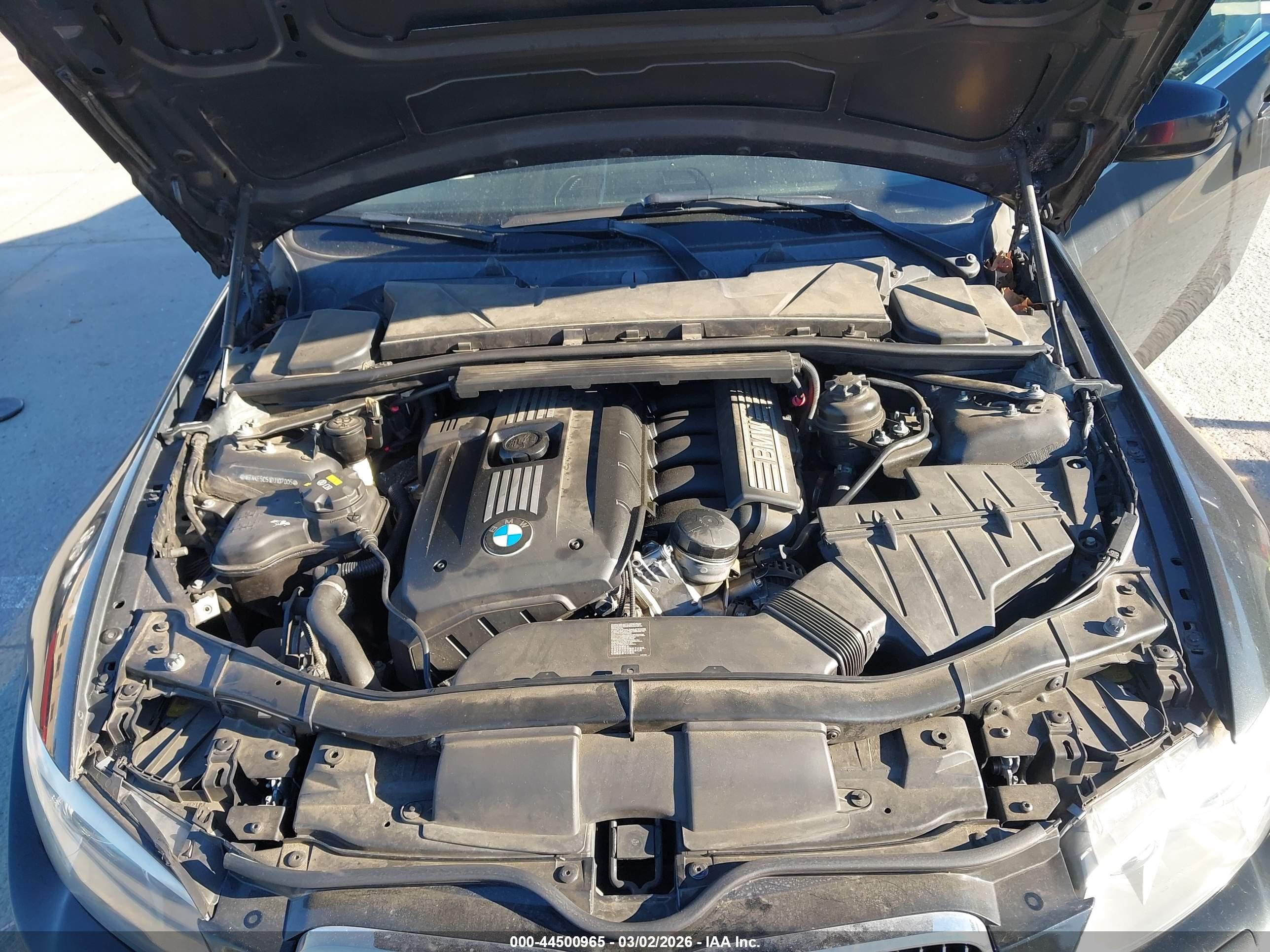BMW 328I image 10