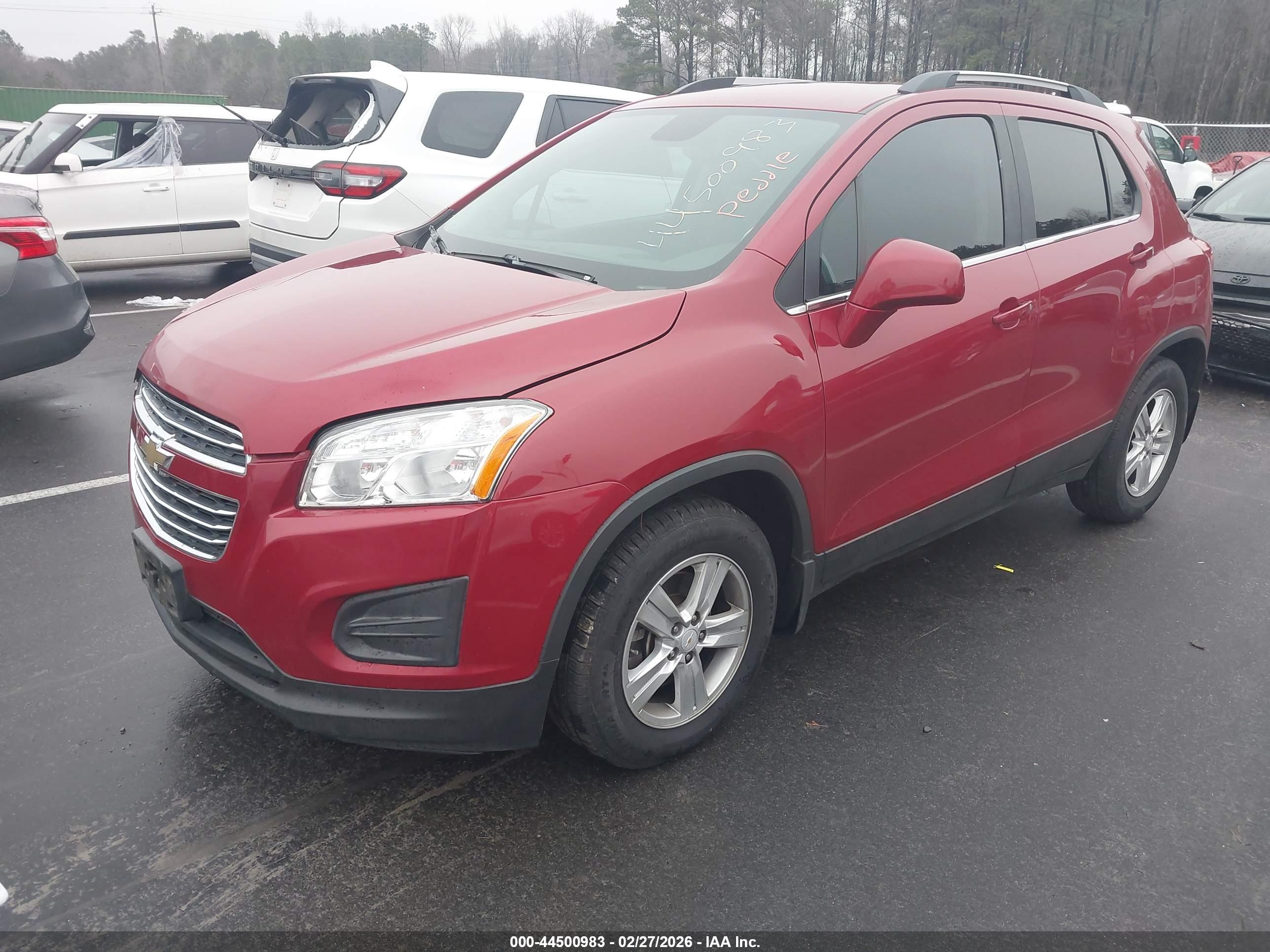 CHEVROLET TRAX image 2