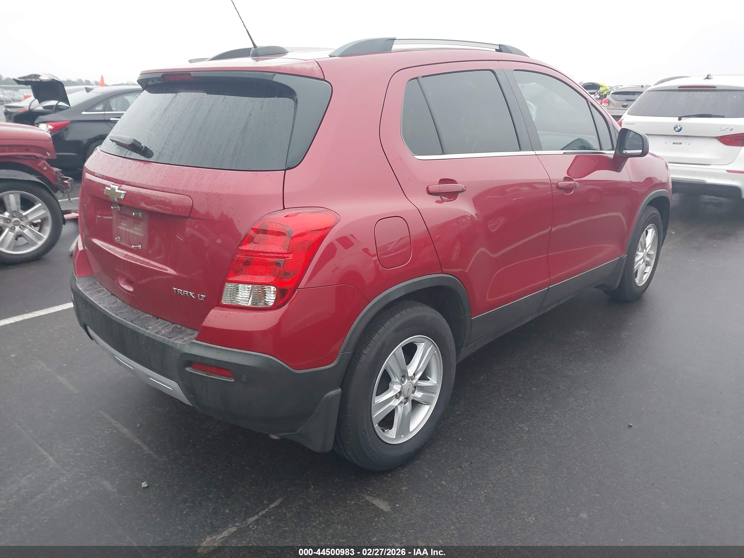 CHEVROLET TRAX image 4