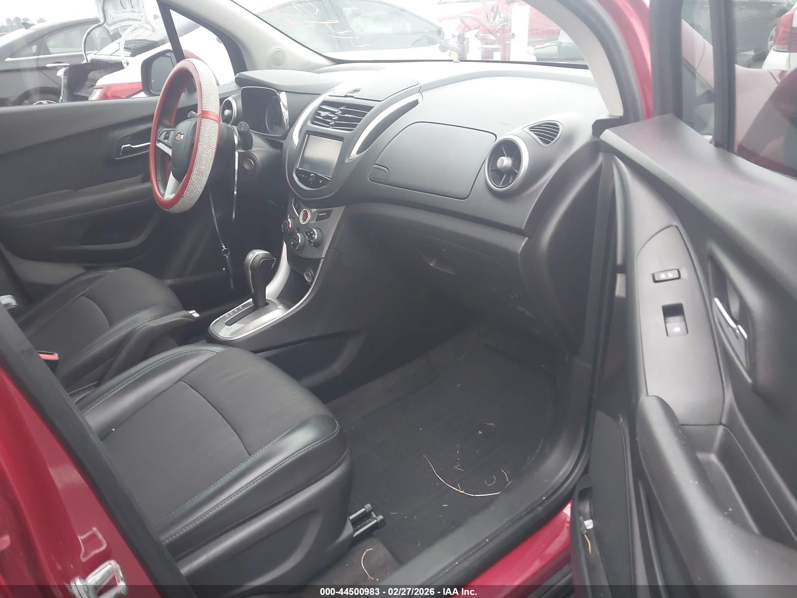 CHEVROLET TRAX image 5