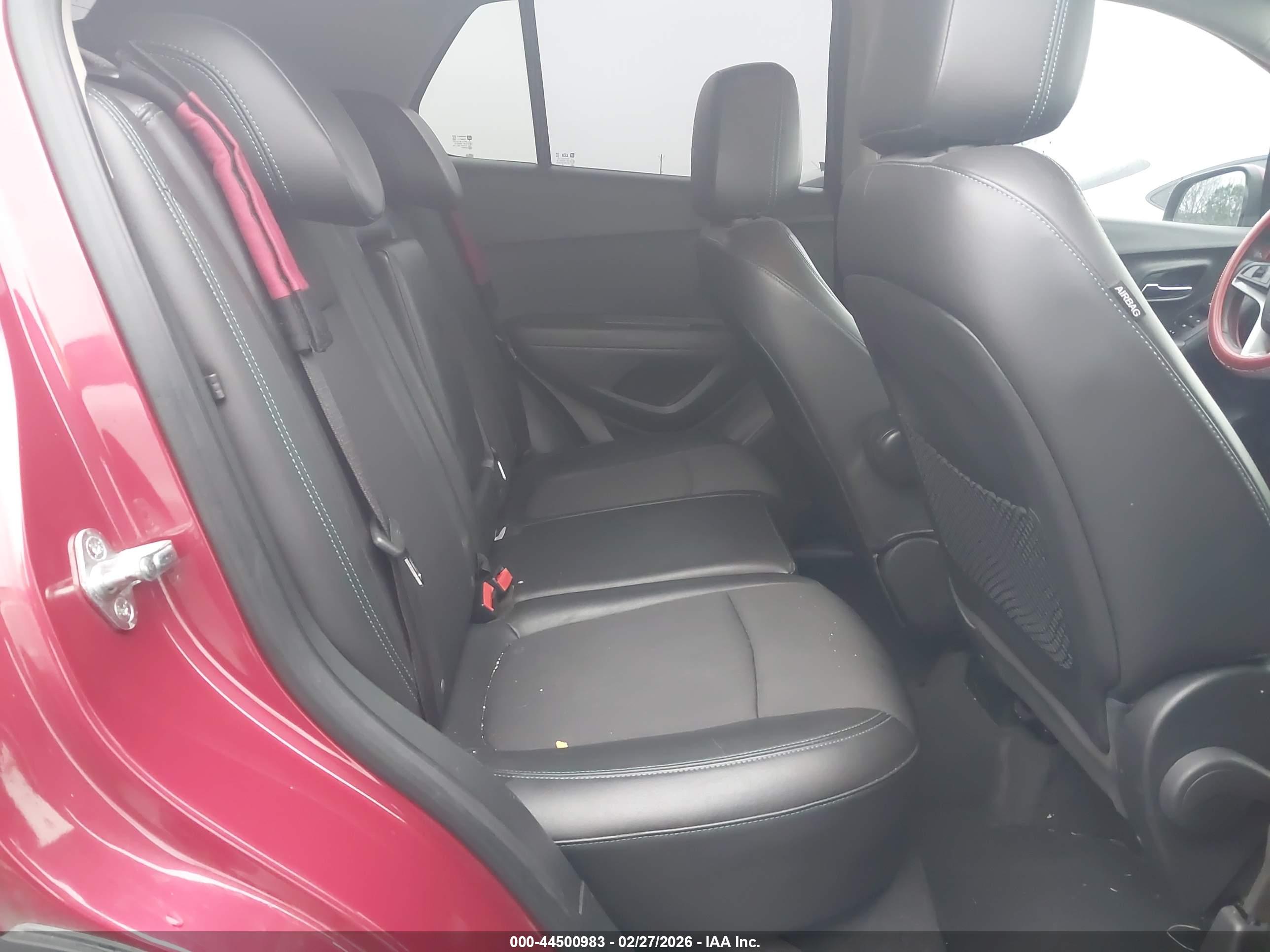 CHEVROLET TRAX image 8