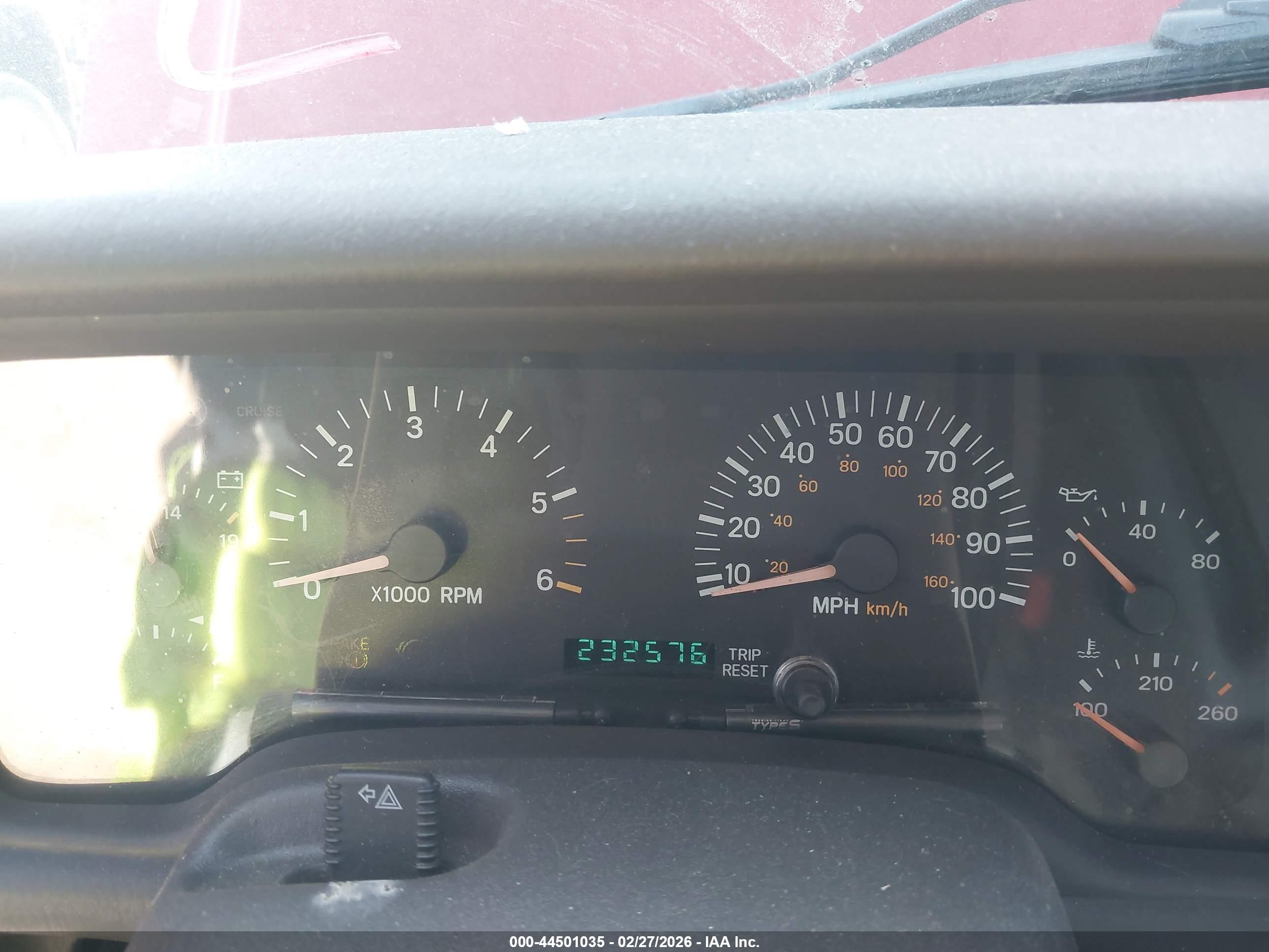 JEEP CHEROKEE image 7