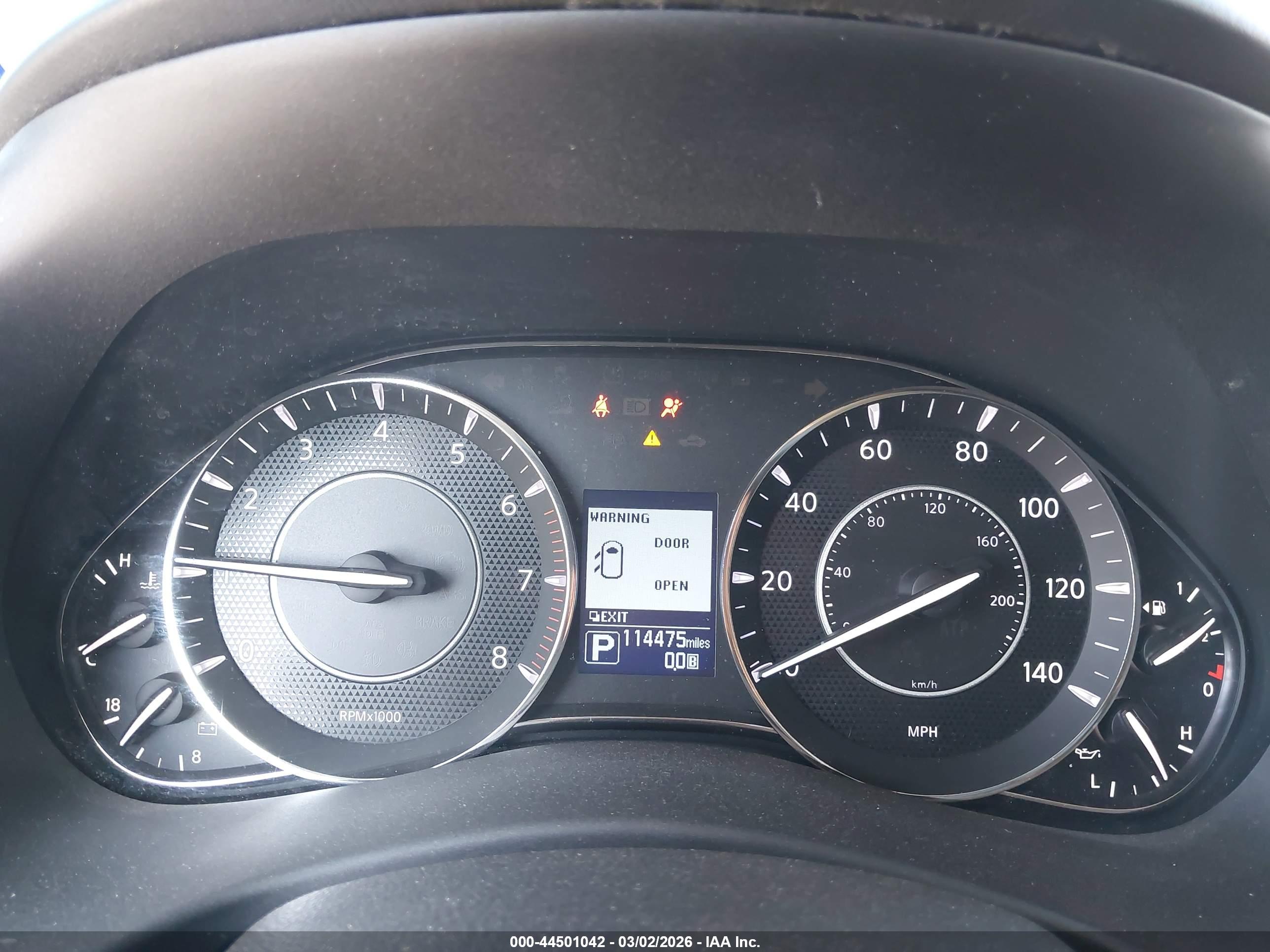 NISSAN ARMADA image 7