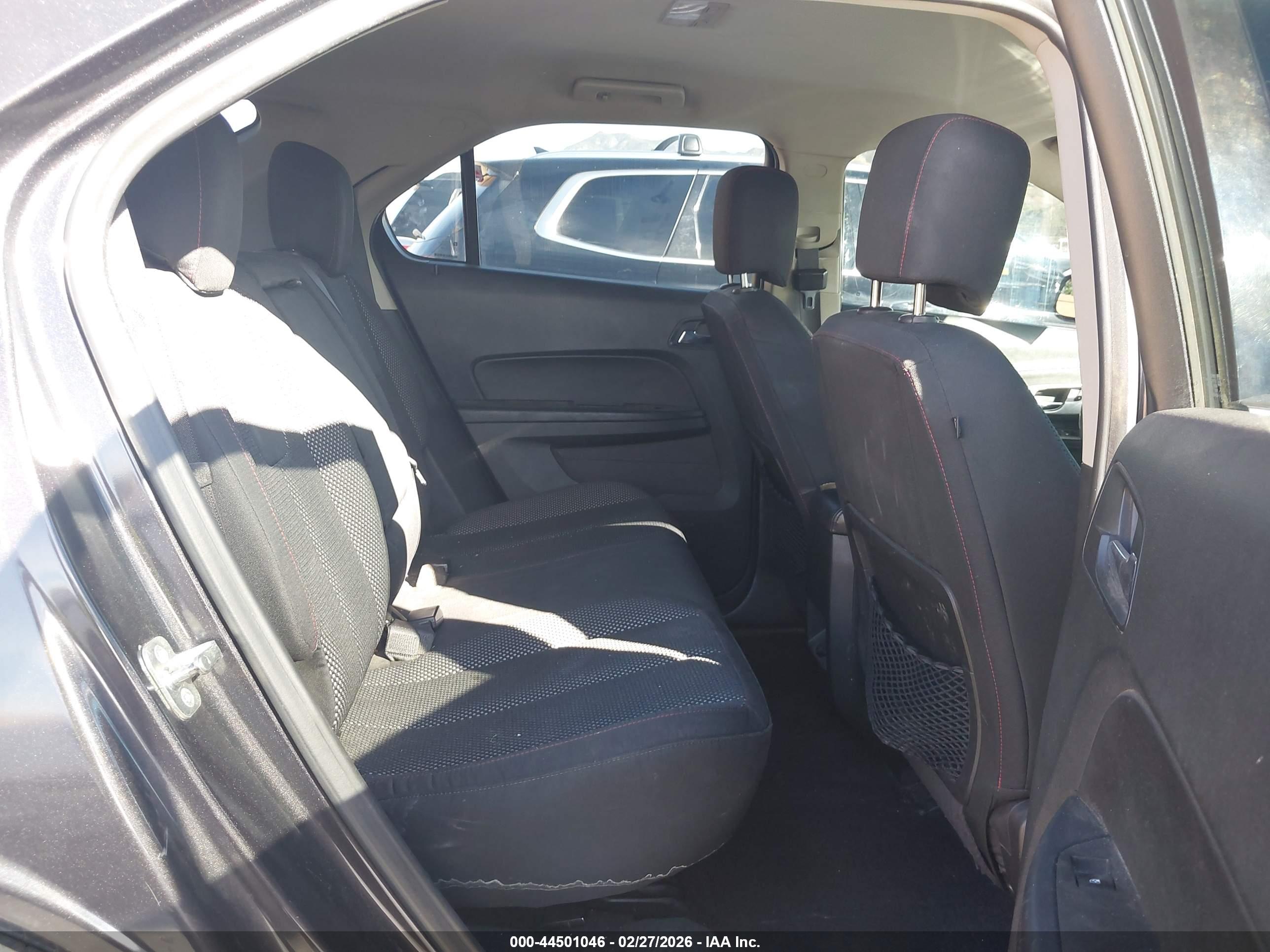 CHEVROLET EQUINOX image 8