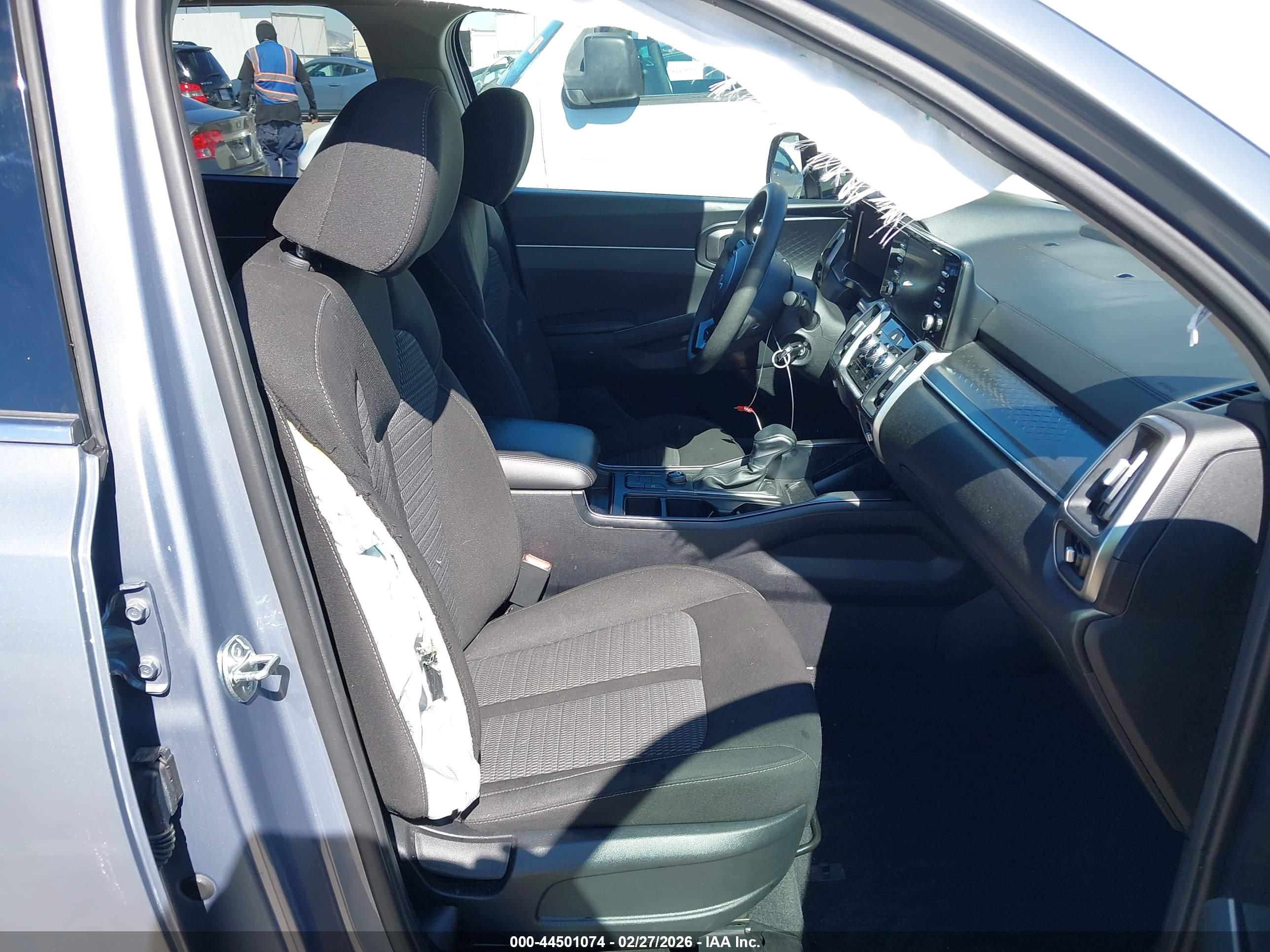 KIA SORENTO image 5