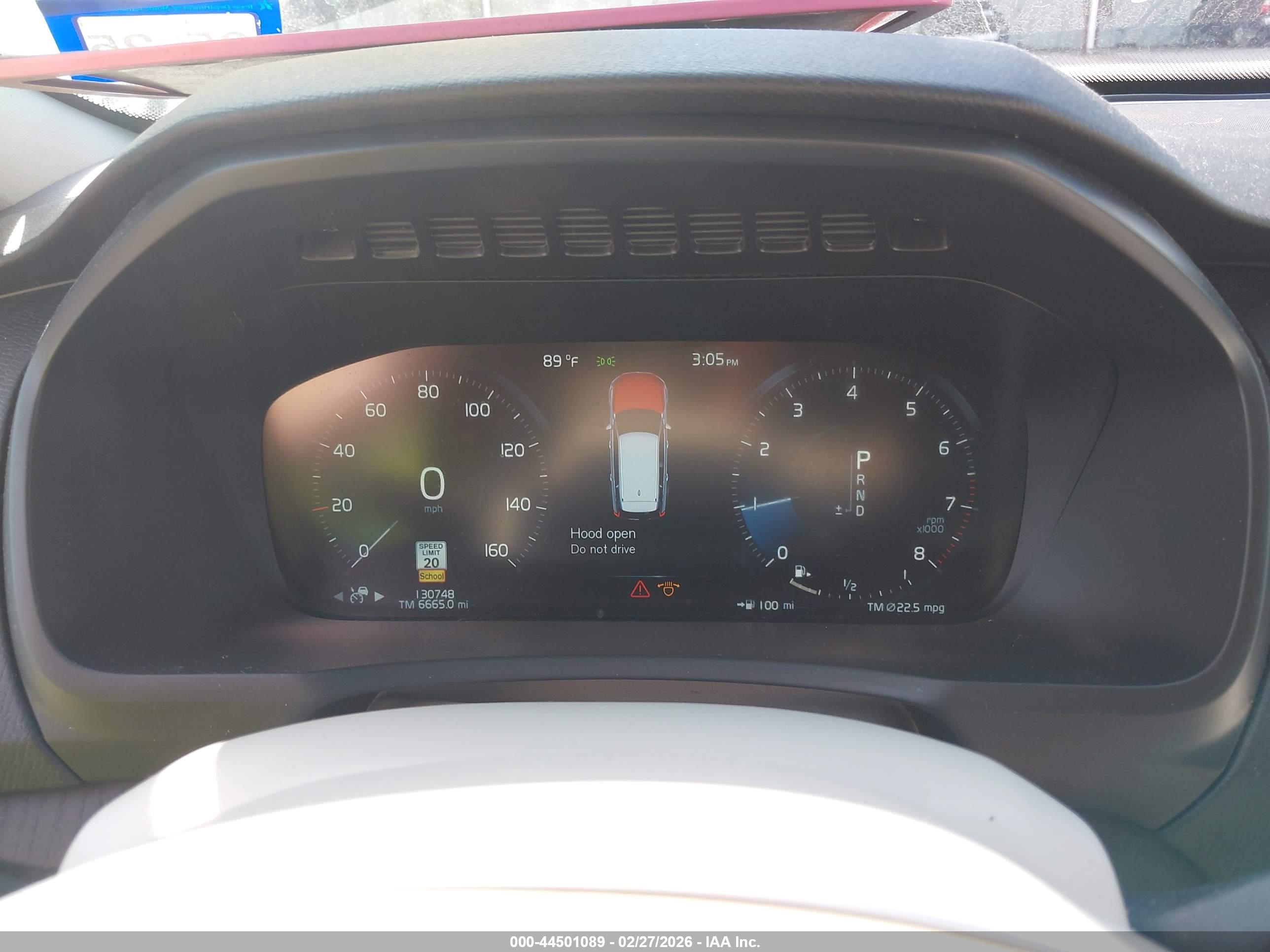 VOLVO XC90 image 7