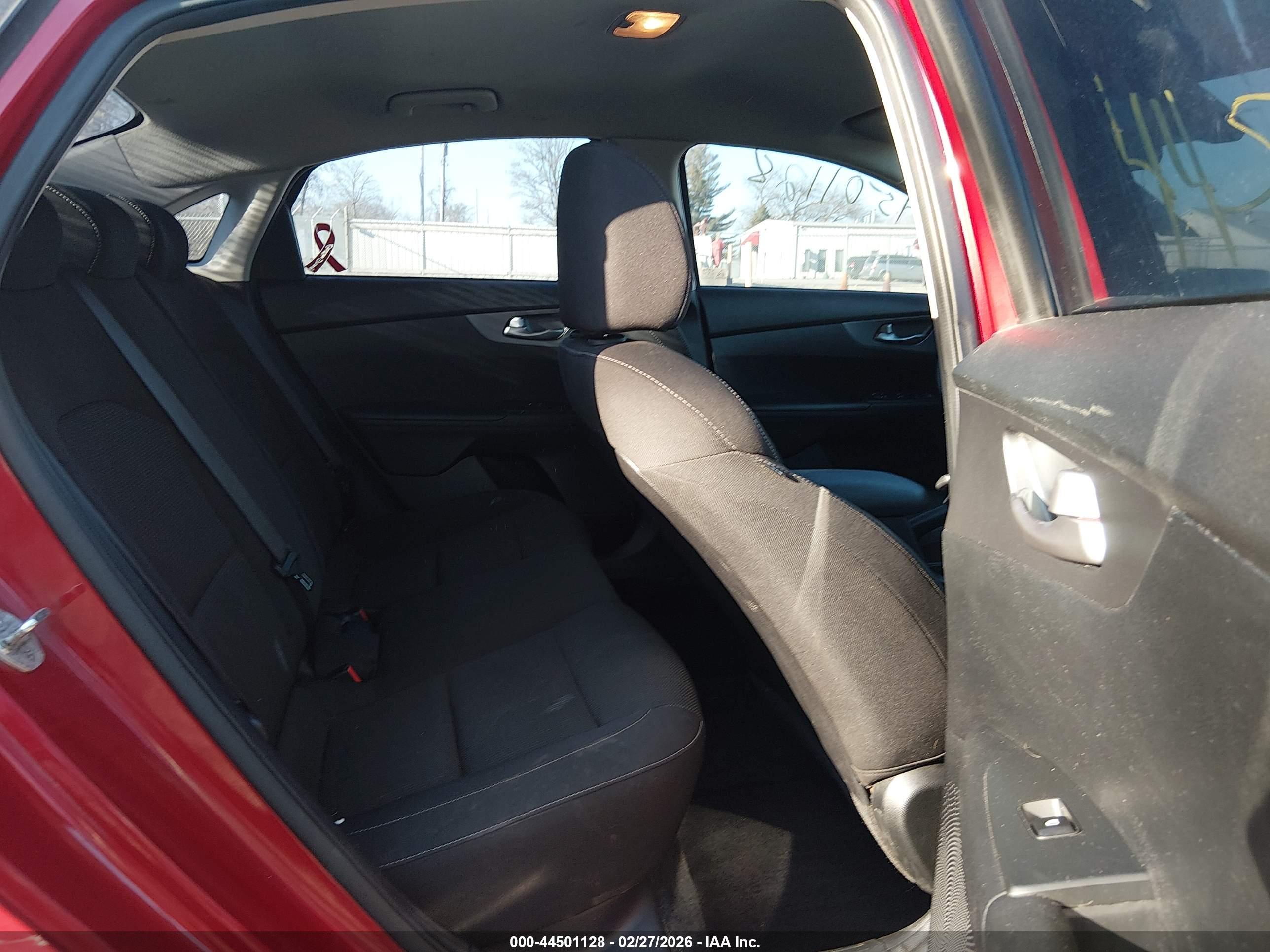 KIA FORTE image 8