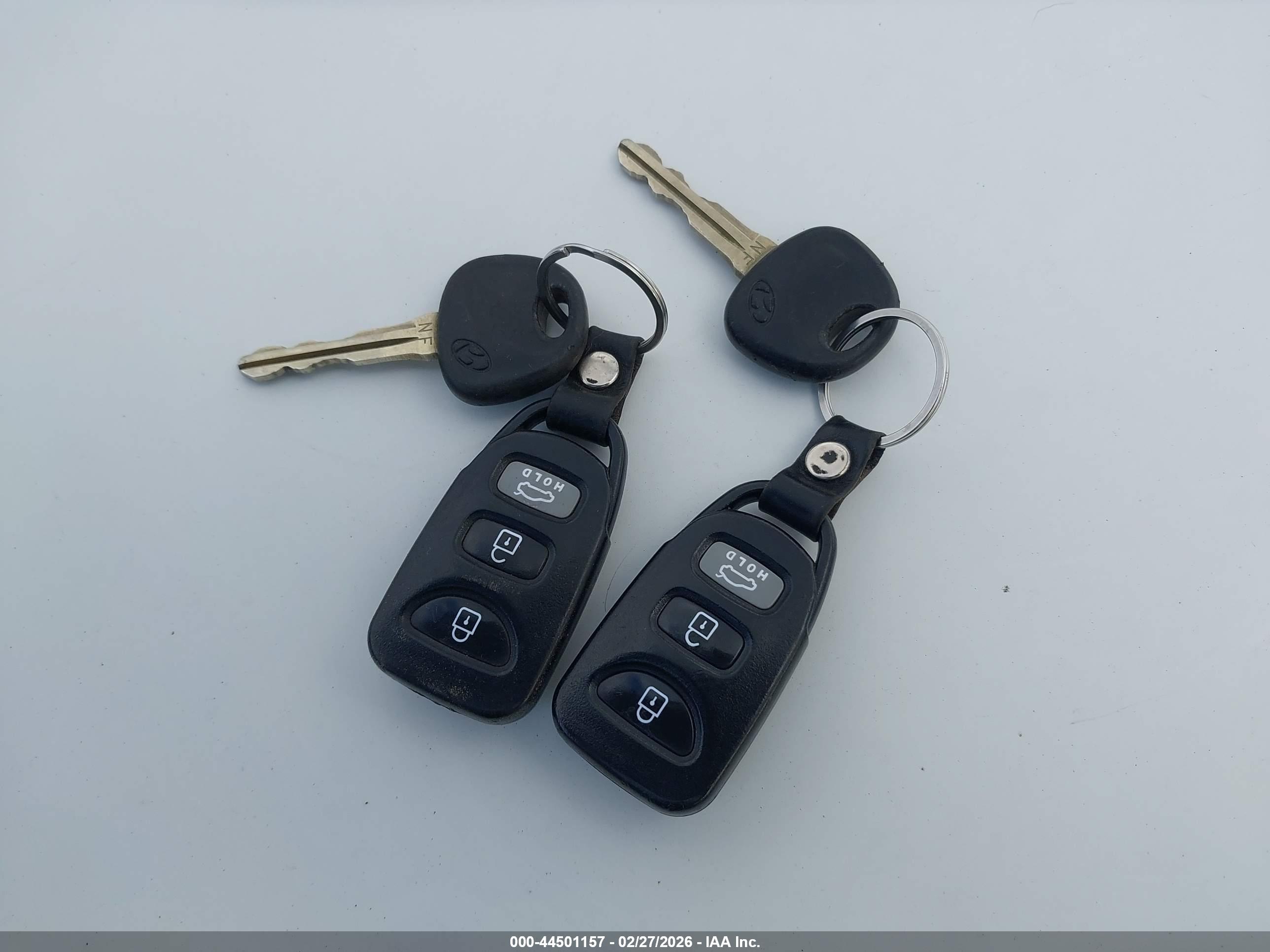 HYUNDAI SONATA image 11