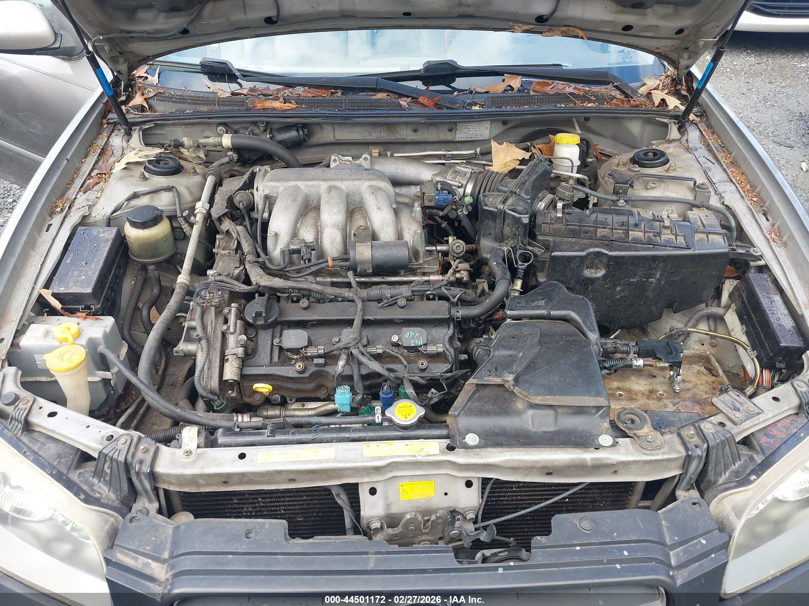 NISSAN MAXIMA image 10