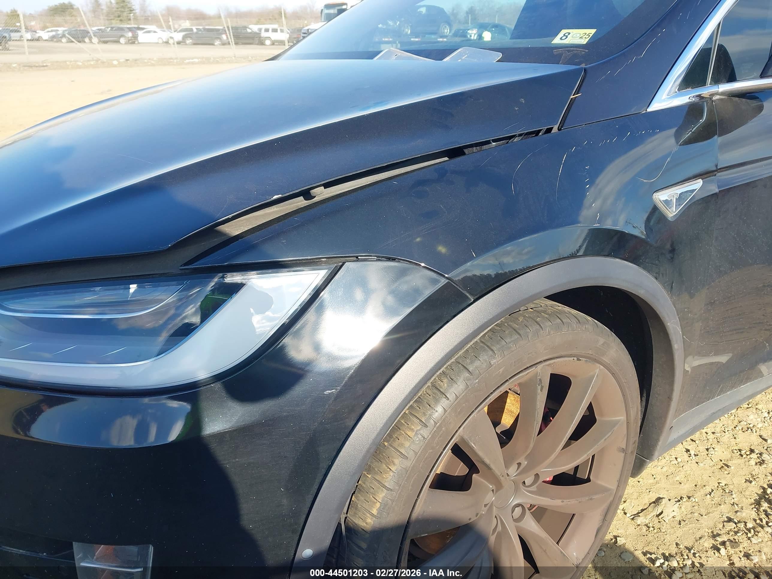 TESLA MODEL image 6